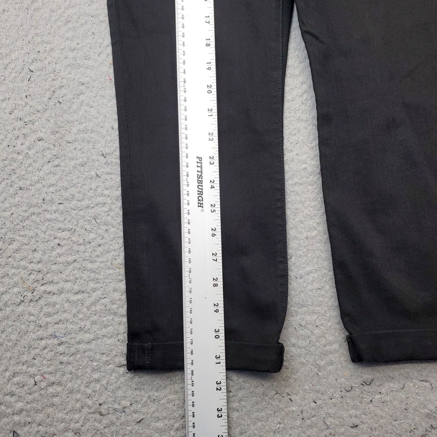 7 For All Mankind 7 For All Mankind The Skinny Crop & Roll Jeans Womens 30 Black Streetwear Cuffed (Pre-owned) Mens, Womens, Girls, Boys Size 30" / US 8 / IT 44 - 3 Thumbnail
