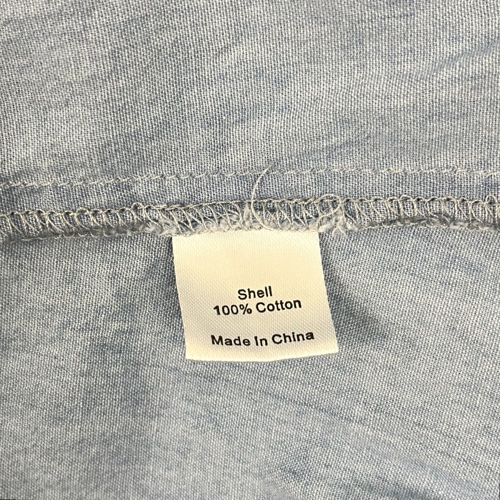 Vintage Tuckernuck Shirt Womens Medium Blue Chambray Button Front Career Coastal Blouse Size M / US 6-8 / IT 42-44 - 3 Thumbnail