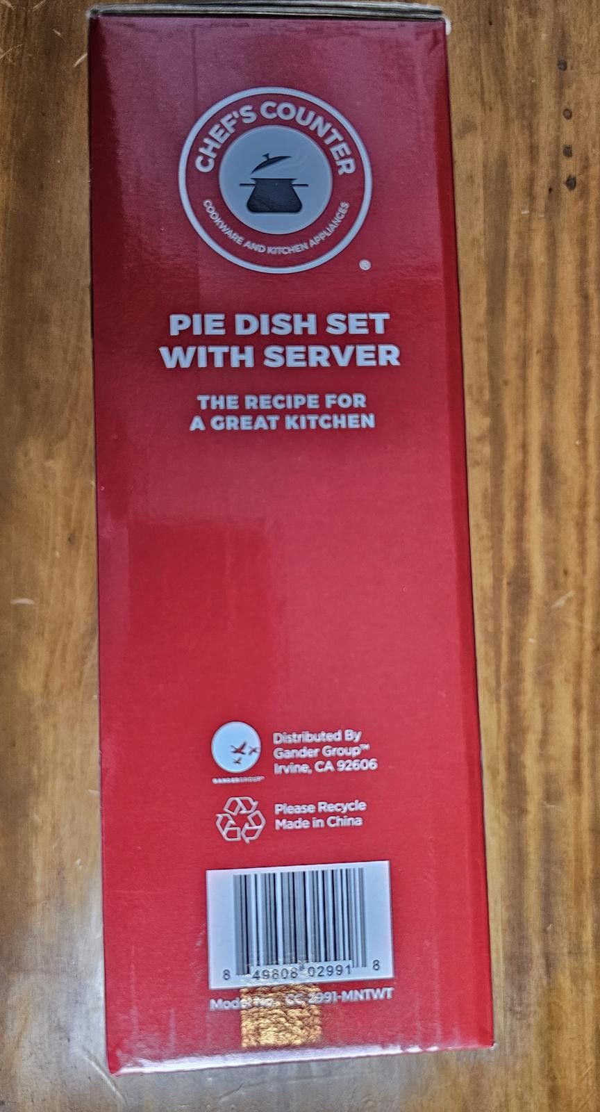 Other NWT Chef's Counter Pie Dish Set With Server Size ONE SIZE - 5 Thumbnail