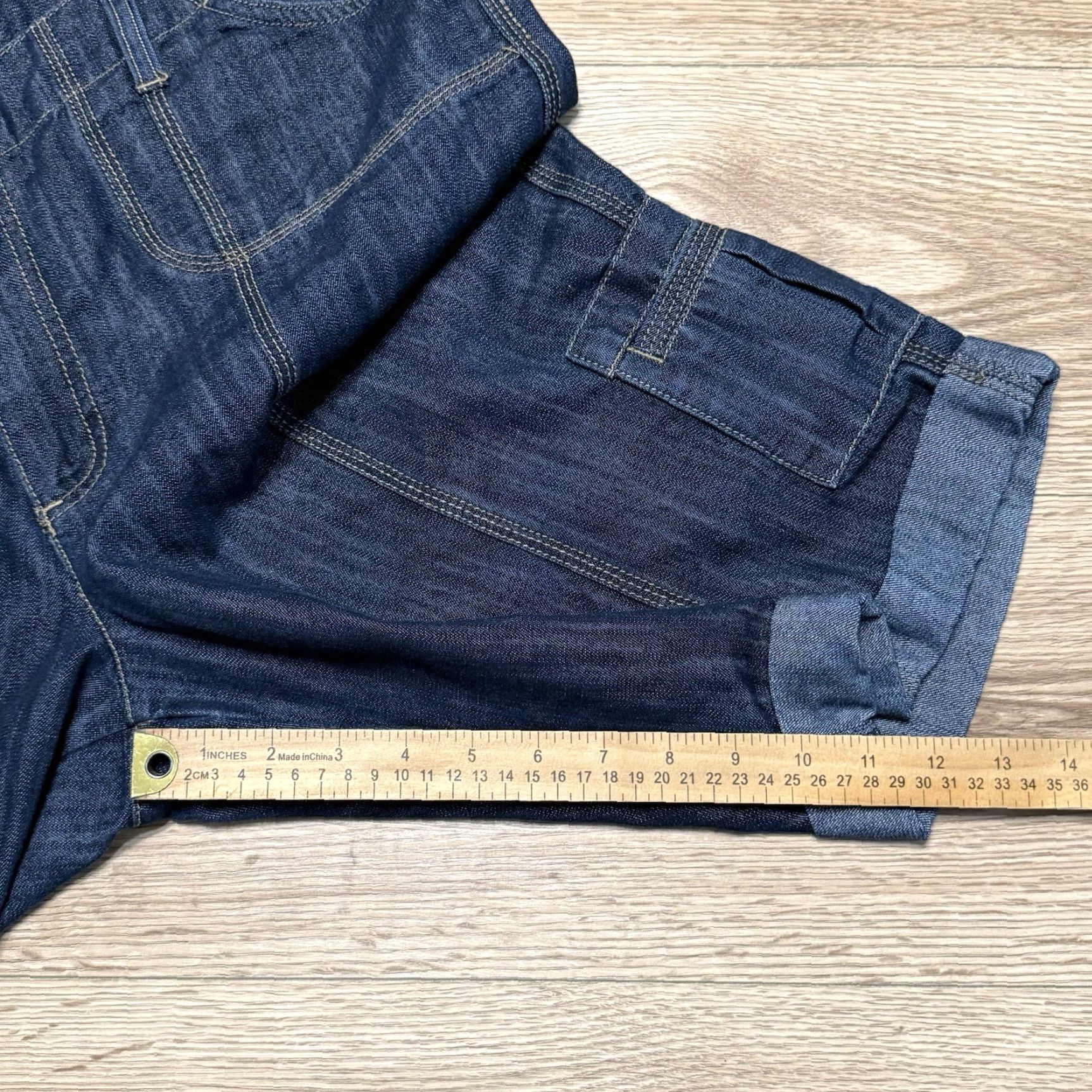 Lee VINTAGE Lee Bermuda Shorts Denim Cuffed Cargo Women Size 15/16M Blue Size 36" / US 14 / IT 50 - 7 Thumbnail