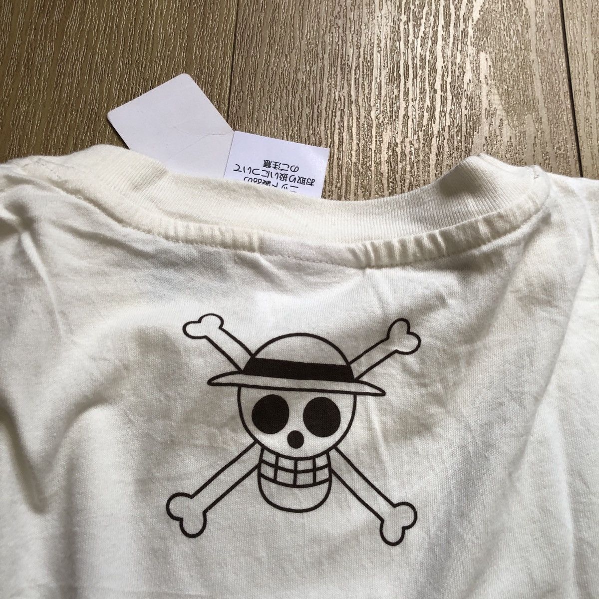Anime Vintage One Piece Wanted Monkey D Luffy Poster Promo Tshirts Size US XXL / EU 58 / 5 - 2 Thumbnail
