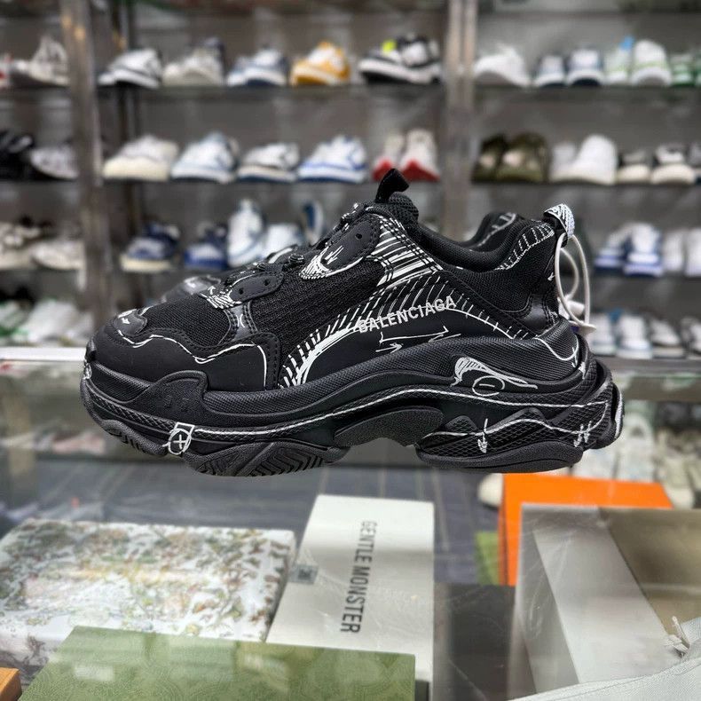 Balenciaga Balenciaga Triple Sneakers in Black Color-2506 Size US 7 / IT 37 - 3 Thumbnail