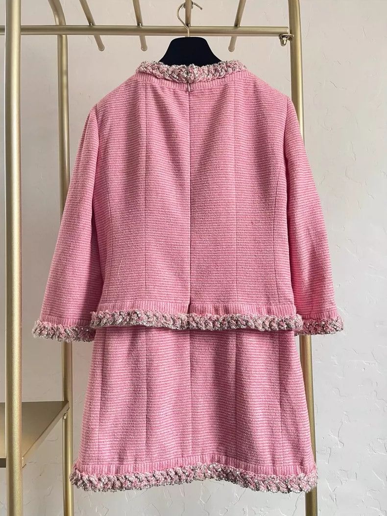 Chanel Chanel 23c pink embroidered rolled-edged dress Size XS / US 0-2 / IT 36-38 - 2 Thumbnail