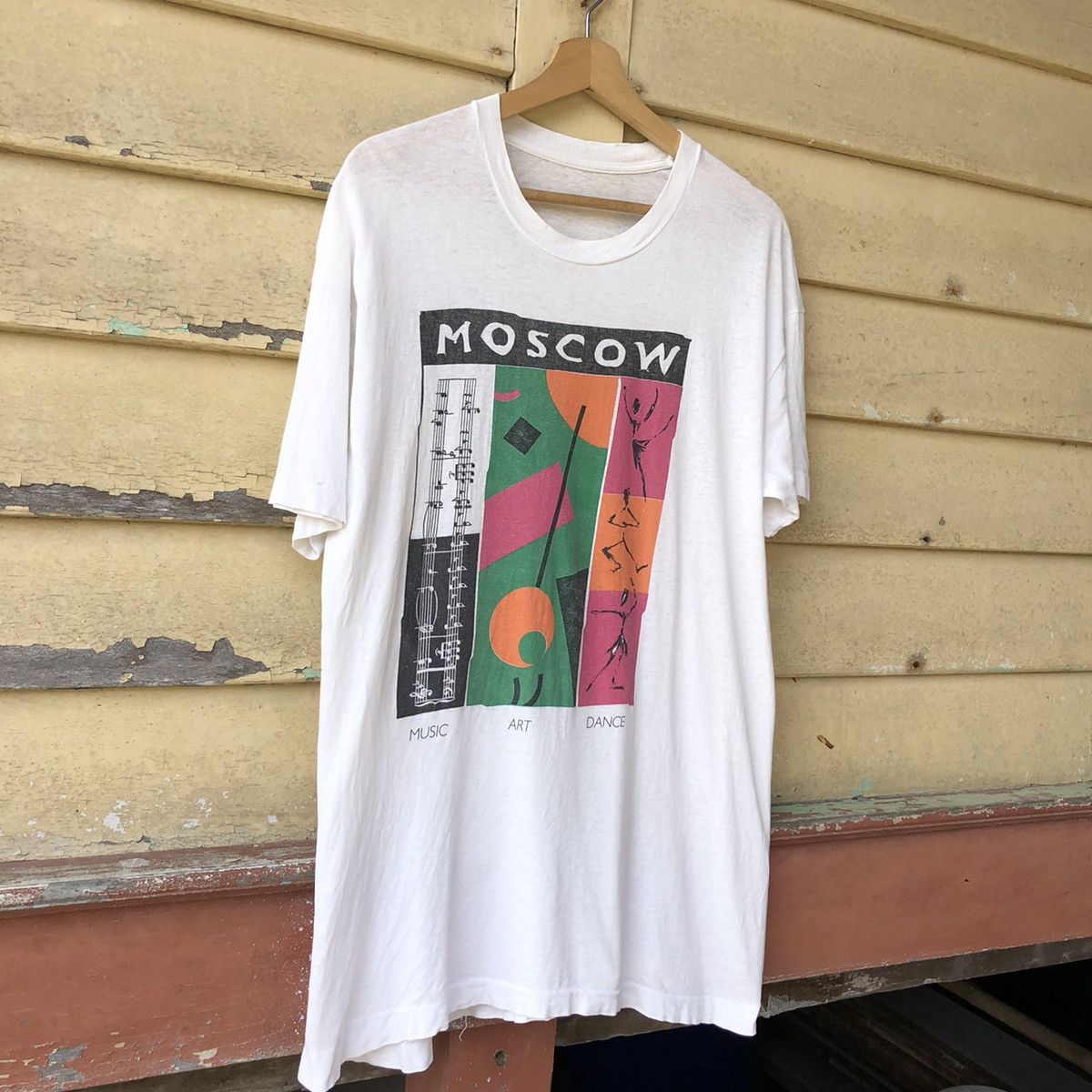 Vintage Vintage 90s Moscow Art Tshirt Size US L / EU 52-54 / 3 - 3 Thumbnail