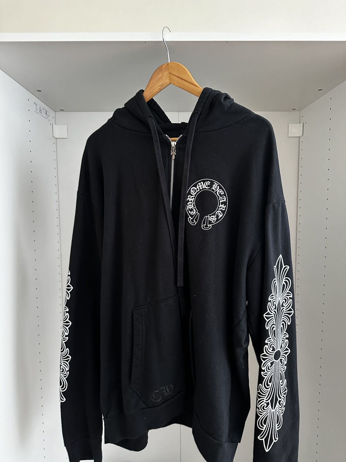 image of Chrome Hearts Original Horseshoe Hoodie in Black, Men's (Size XL)