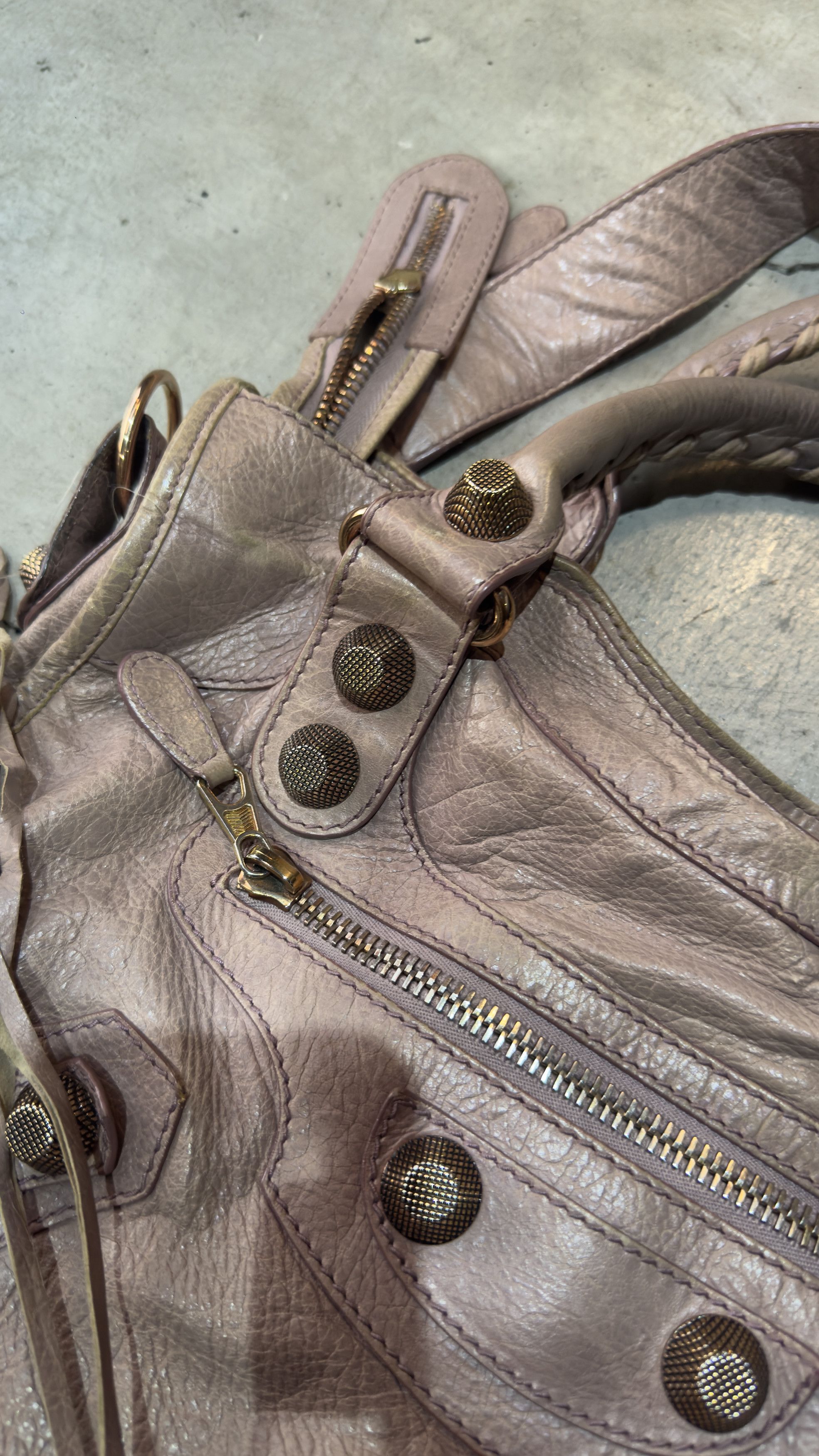 Balenciaga Balenciaga Parme LambskinLeather Giant21 RoseGold Motorcycle Size ONE SIZE - 5 Thumbnail