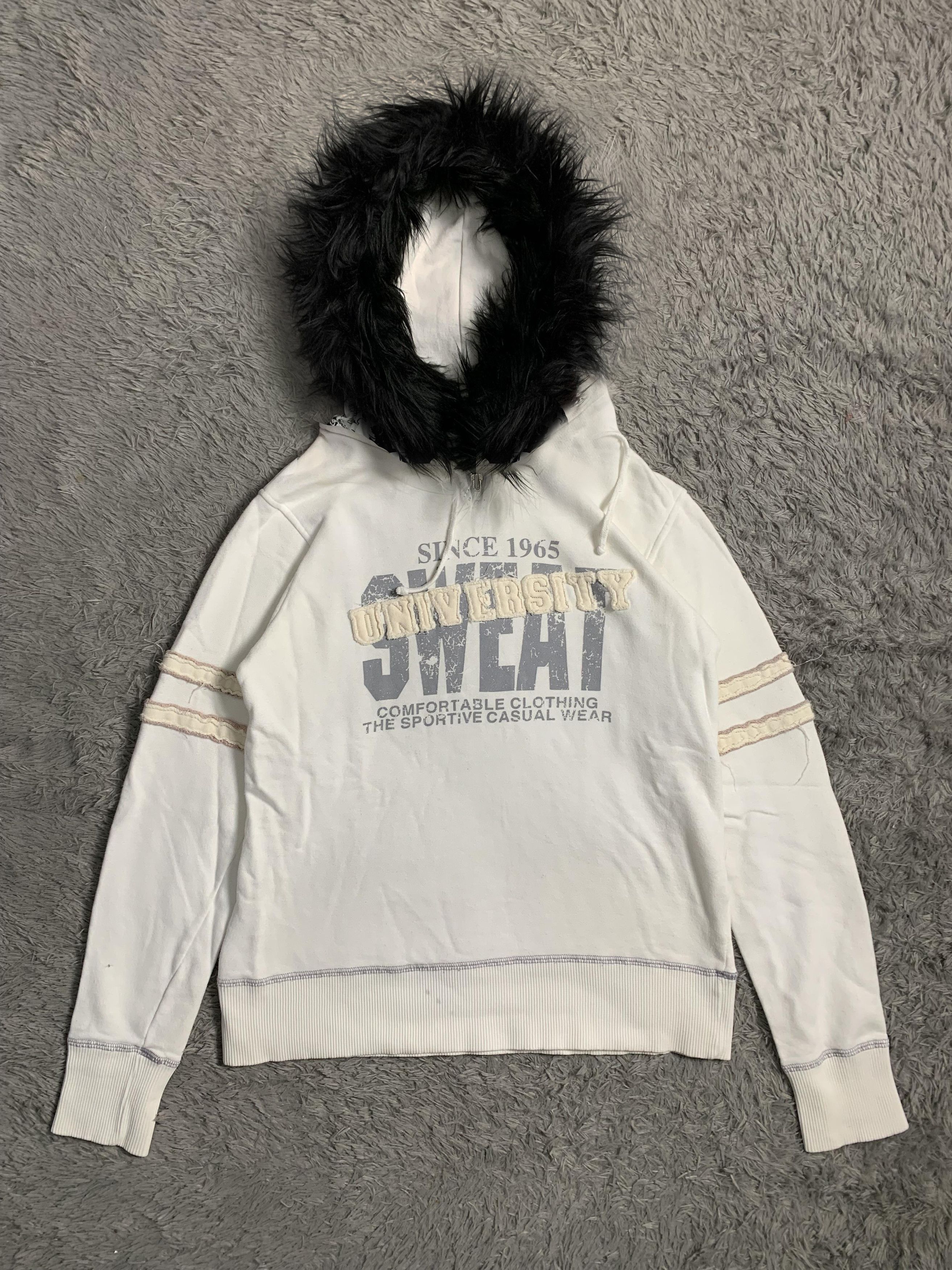 Japanese Brand Faux Fur Hoodie Japan Brand Patch Work Font Size US M / EU 48-50 / 2 - 1 Thumbnail