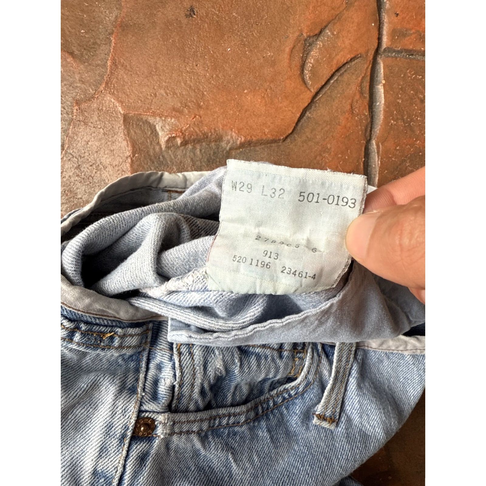 Levi's VINTAGE Levi's 501 Jeans Womens 29x32 Button Fly Blue Denim 90s USA Size 29" - 3 Thumbnail