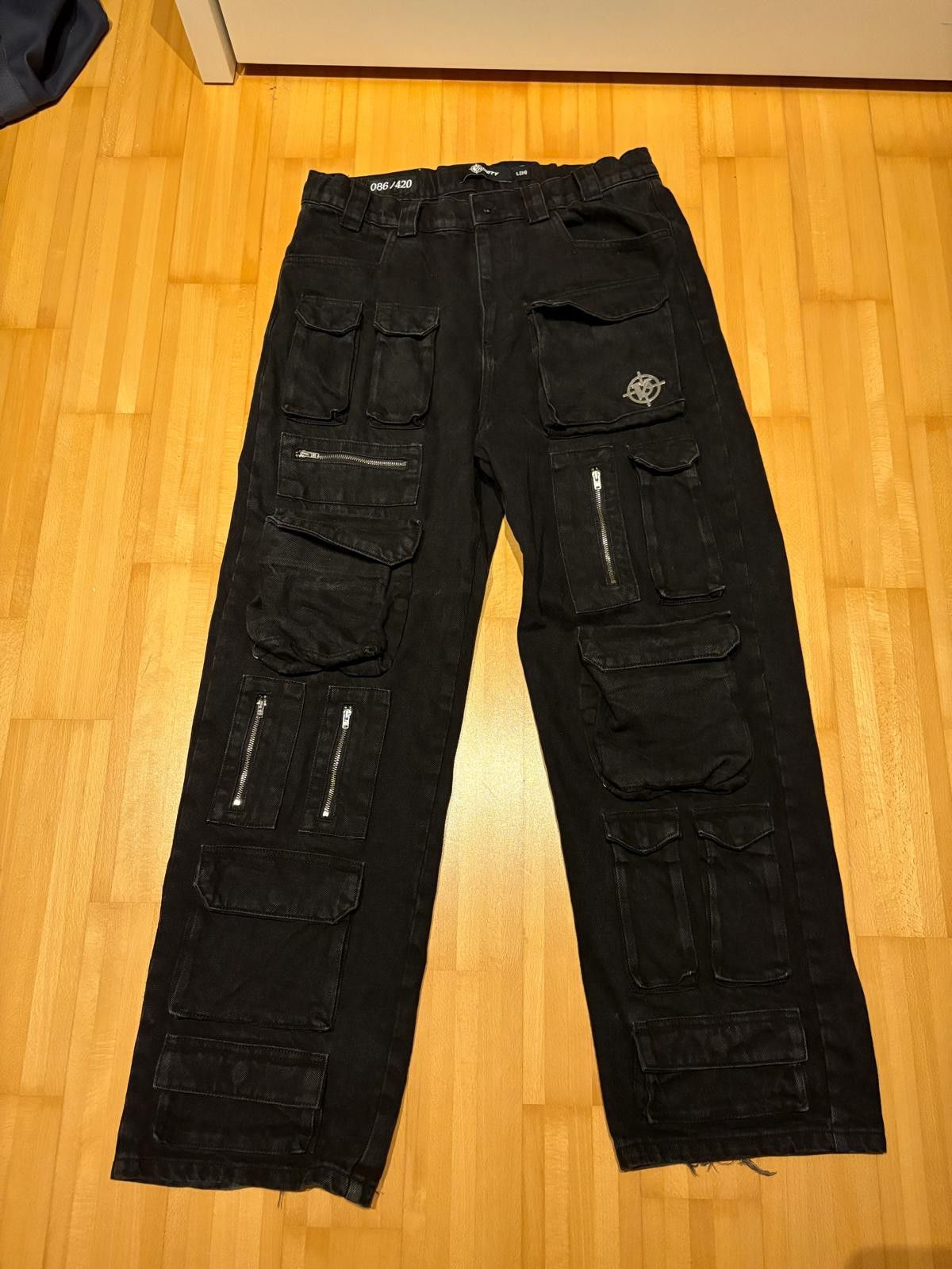 Other Vicinity - 420 Cargo denim (limited edition) Size US 31 - 1 Thumbnail