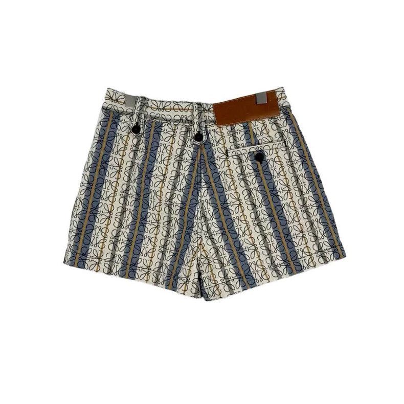 Loewe LOEWE Logo leather shorts Size 25" / US 0 / IT 36 - 2 Thumbnail