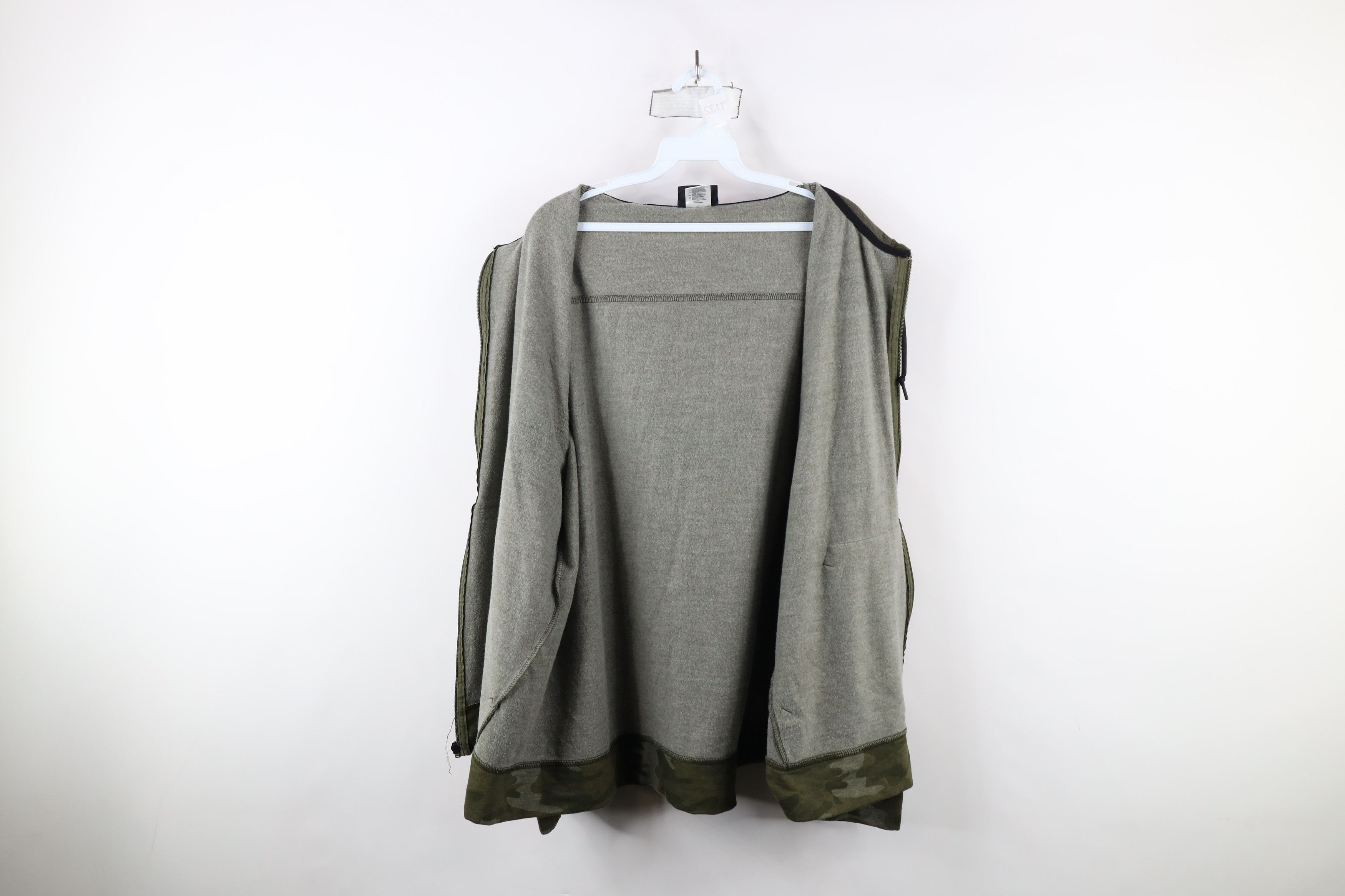 Vintage Vintage 90s Y2K Streetwear Camouflage Full Zip Sweatshirt Size US XXL / EU 58 / 5 - 10 Thumbnail