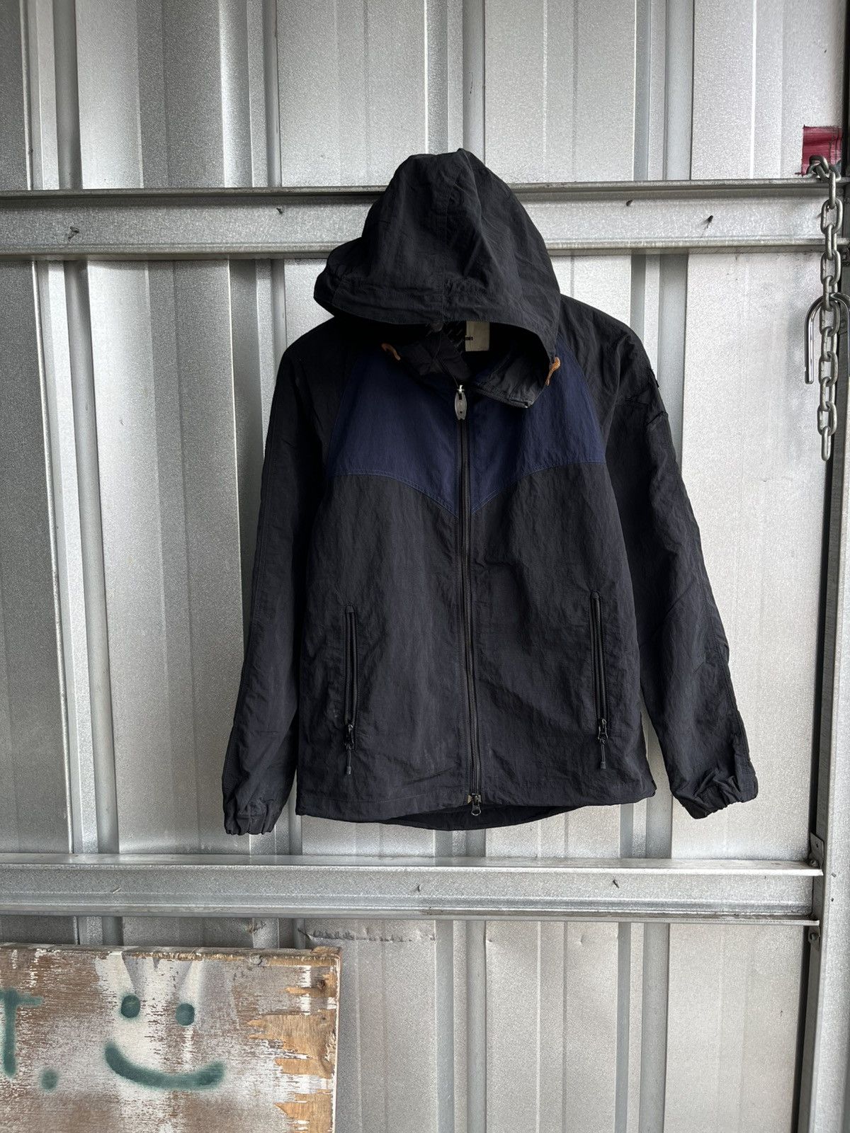 Japanese Brand Thank you friends outdoor two tone jacket Size US S / EU 44-46 / 1 - 1 Thumbnail