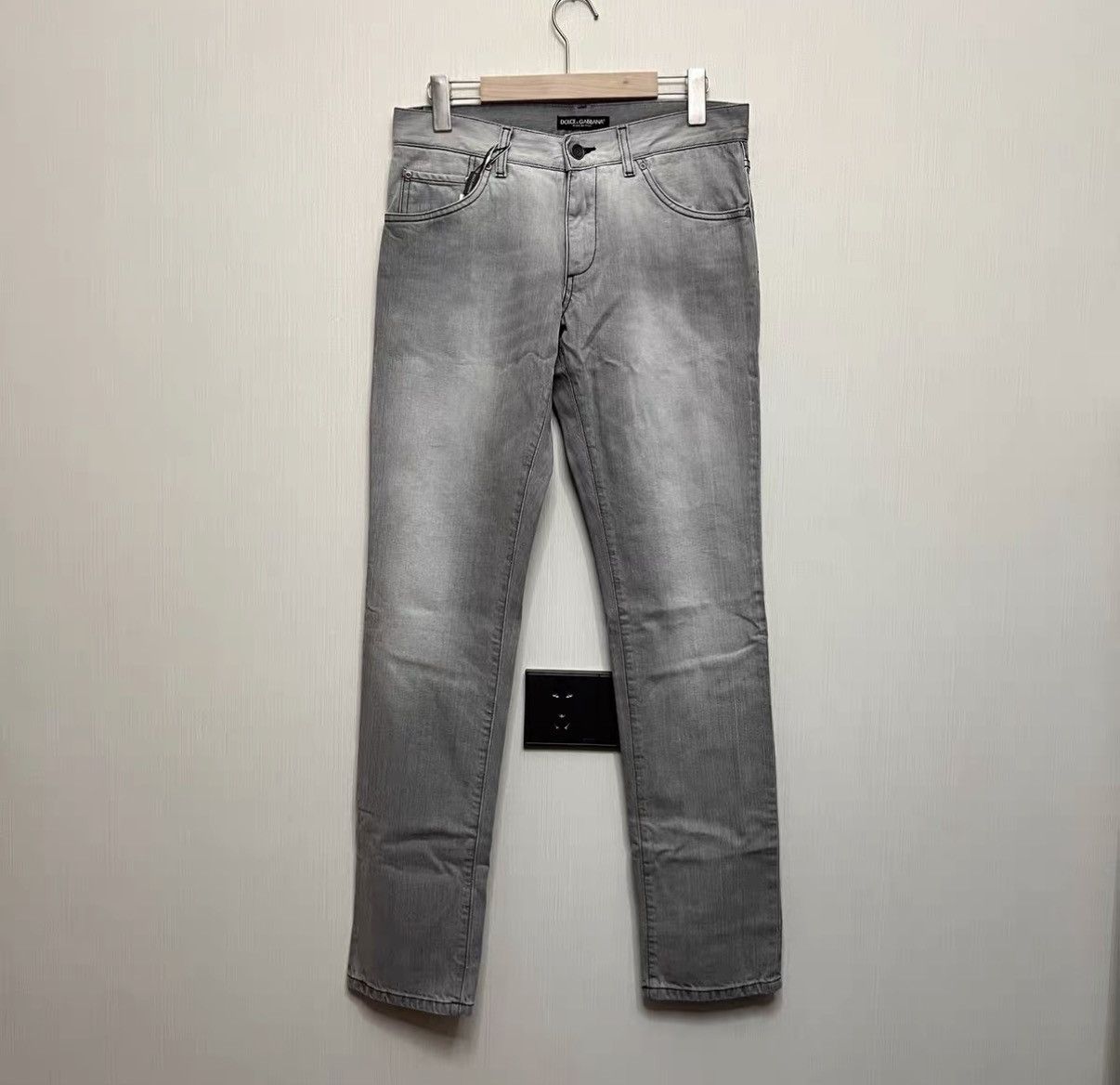 Dolce & Gabbana Dolce & Gabbana Light Washed Jeans J42 Size US 28 / EU 44 - 1 Thumbnail
