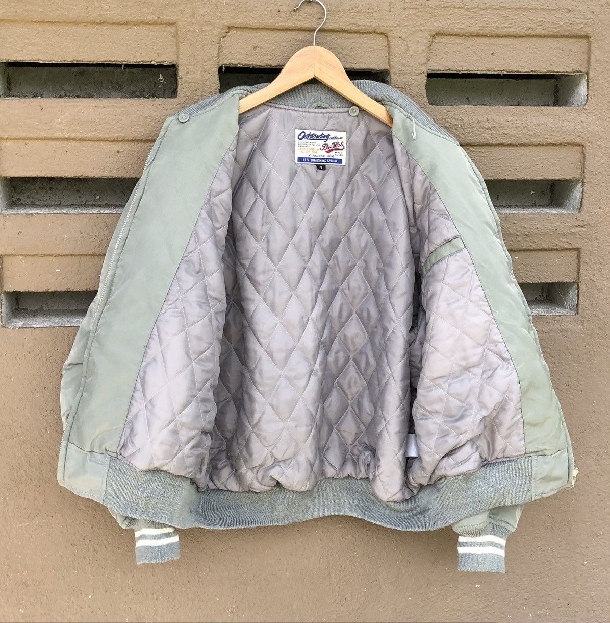 Vintage Vintage Precious Be-Hot Embroidery Bomber Jacket Size US M / EU 48-50 / 2 - 10 Thumbnail