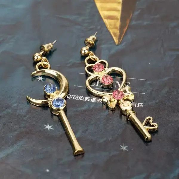 Jewelry Fujisaki x Kudou key moon heart earrings Size ONE SIZE - 3 Thumbnail