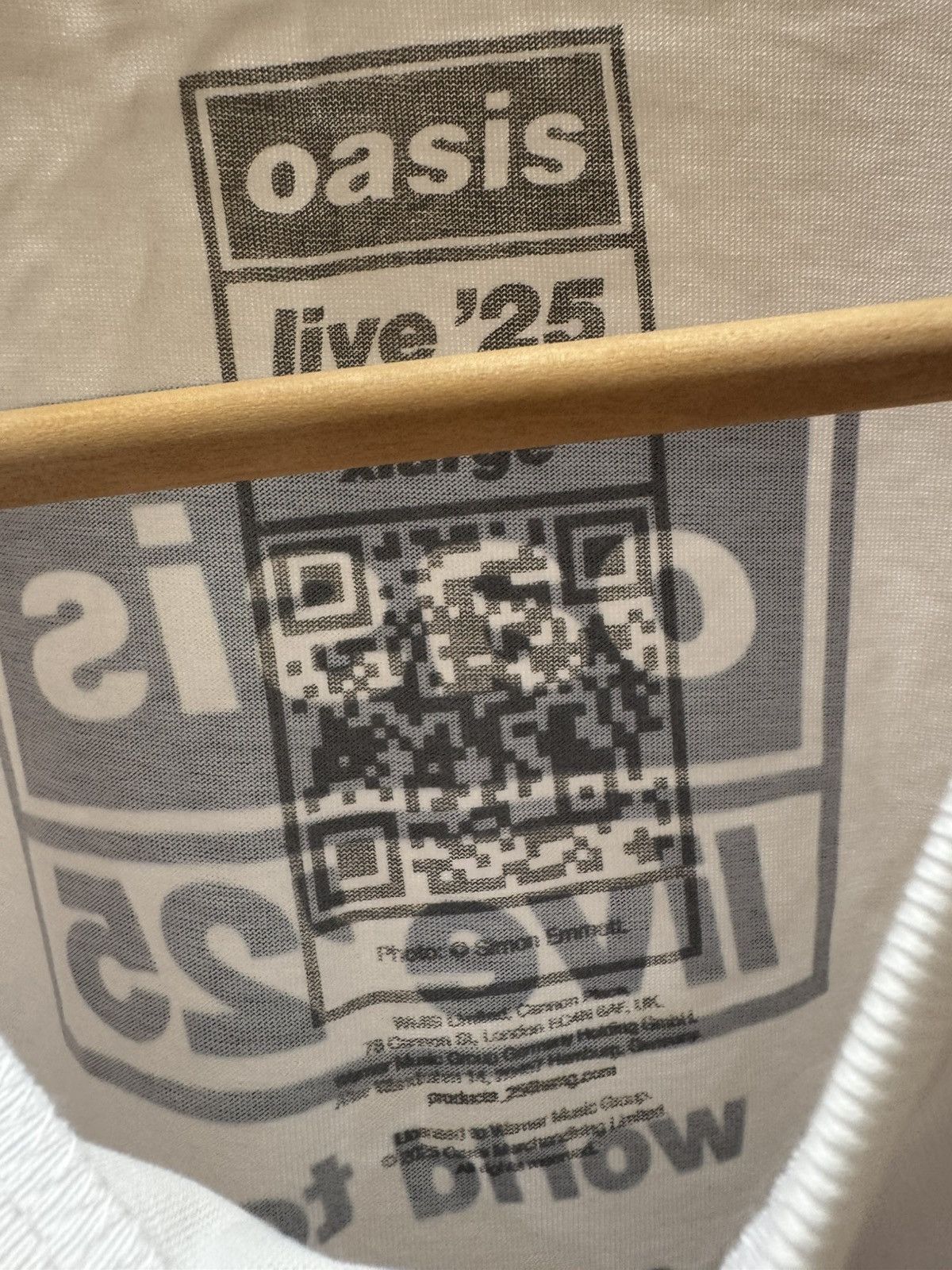 Other Oasis live 25 tour tee Size US XL / EU 56 / 4 - 5 Thumbnail