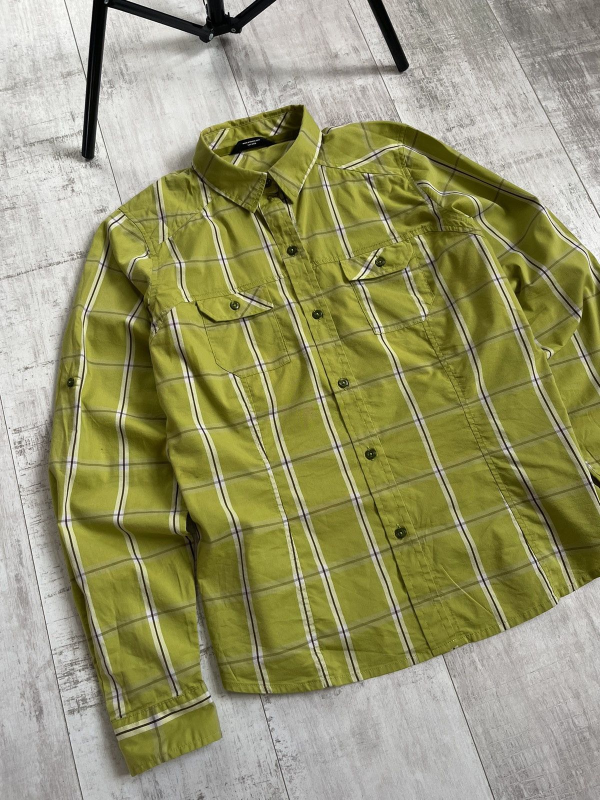 Arc'teryx Arcteryx Flannel Shirt Button Up Gorpcore Y2K RARE Size L / US 10 / IT 46 - 5 Thumbnail