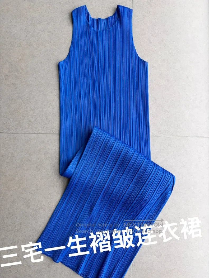 Issey Miyake Issey Miyake Ruffled Dress Royal Blue Size M / US 6-8 / IT 42-44 - 1 Thumbnail