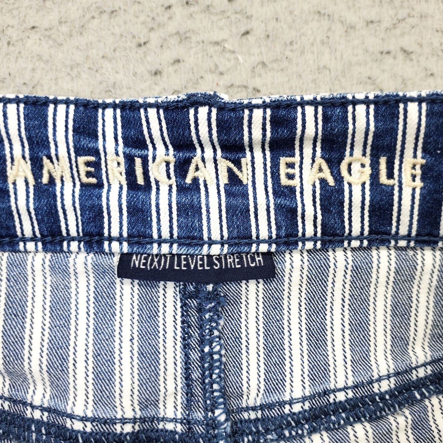 American Eagle Outfitters American Eagle Outfitters Womens Jean Shorts Multi Striped Next Level Stretch - 2 - 27 in Waist - 3.25 in Inseam - Denim - Casual Size 26" / US 2 / IT 38 - 6 Thumbnail