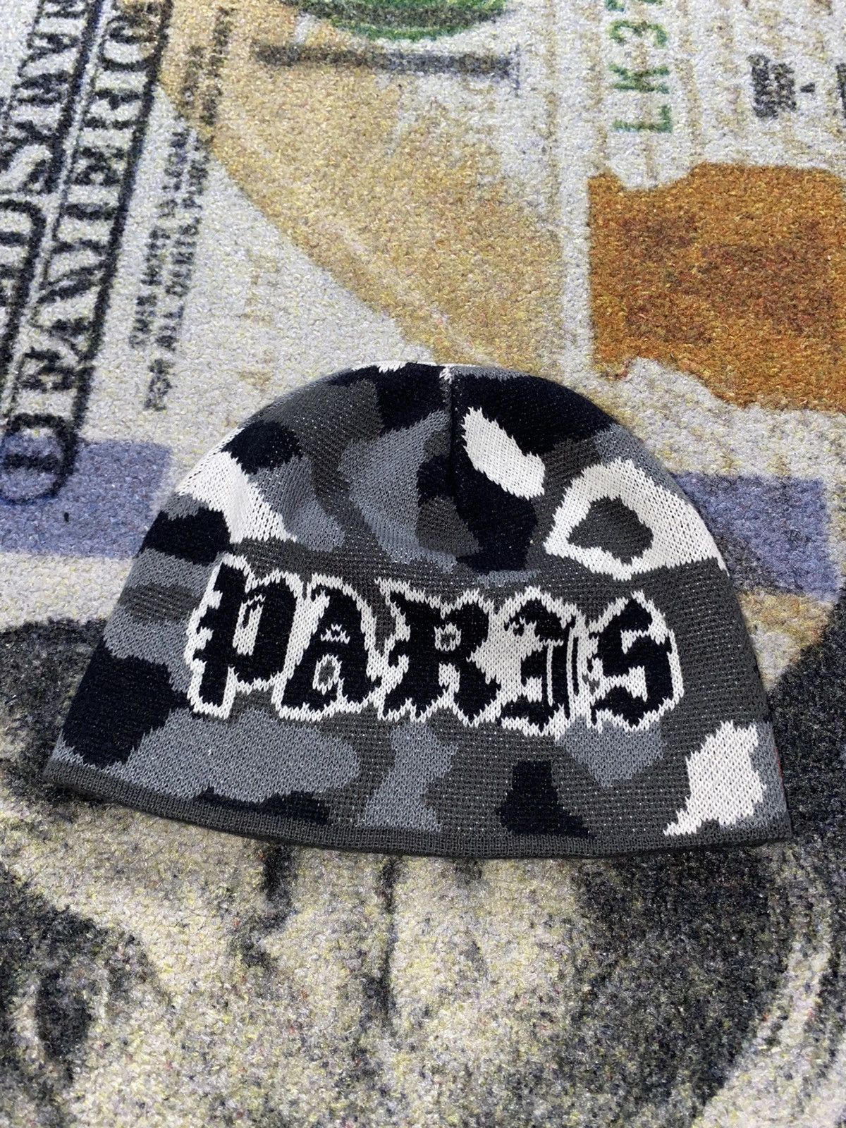 Supreme Supreme Paris Snow Camo Beanie Size ONE SIZE - 3 Thumbnail