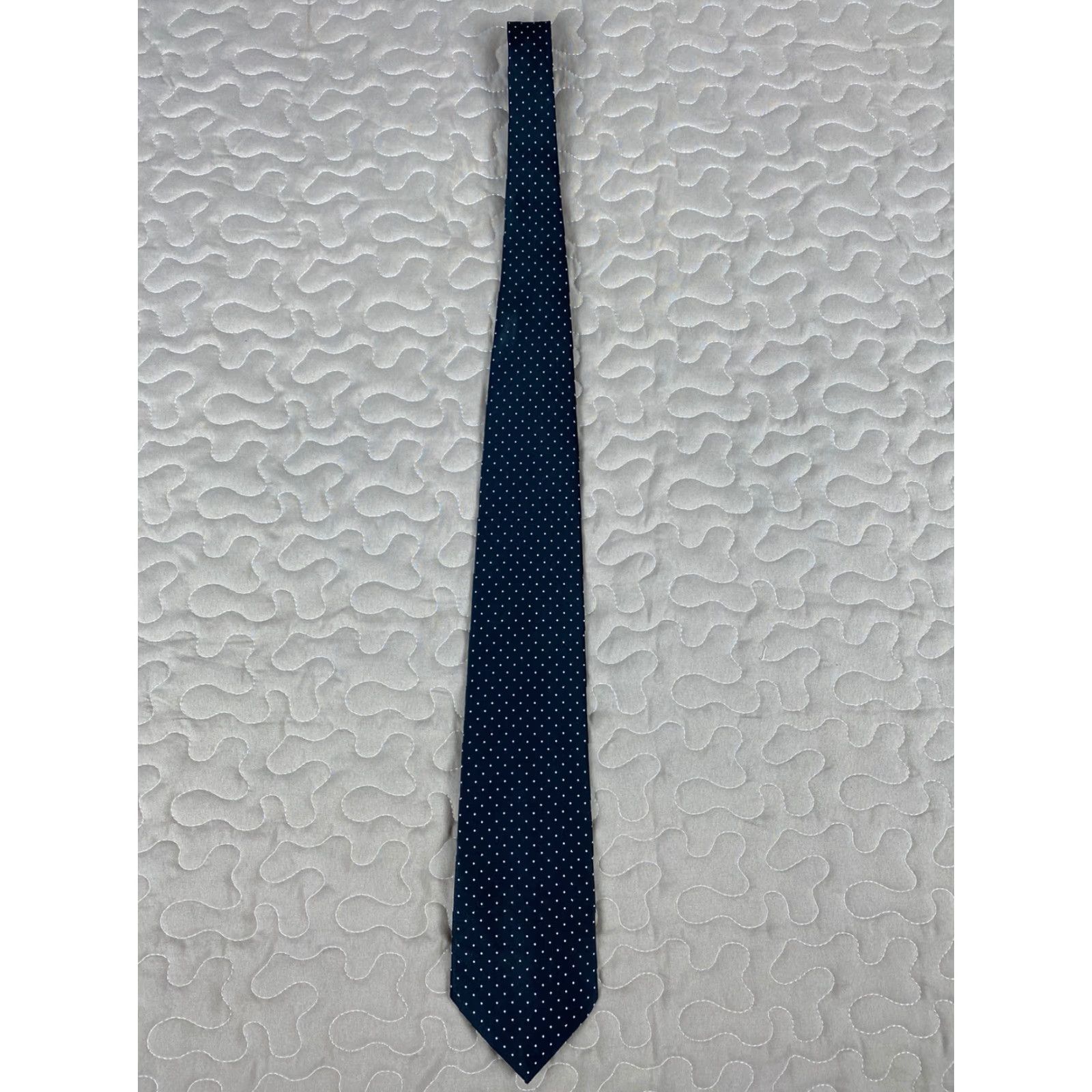 Vintage Wembley Tie Mens Necktie Black Polka Dot 56x3.5 Made In USA Vintage Size ONE SIZE - 3 Thumbnail