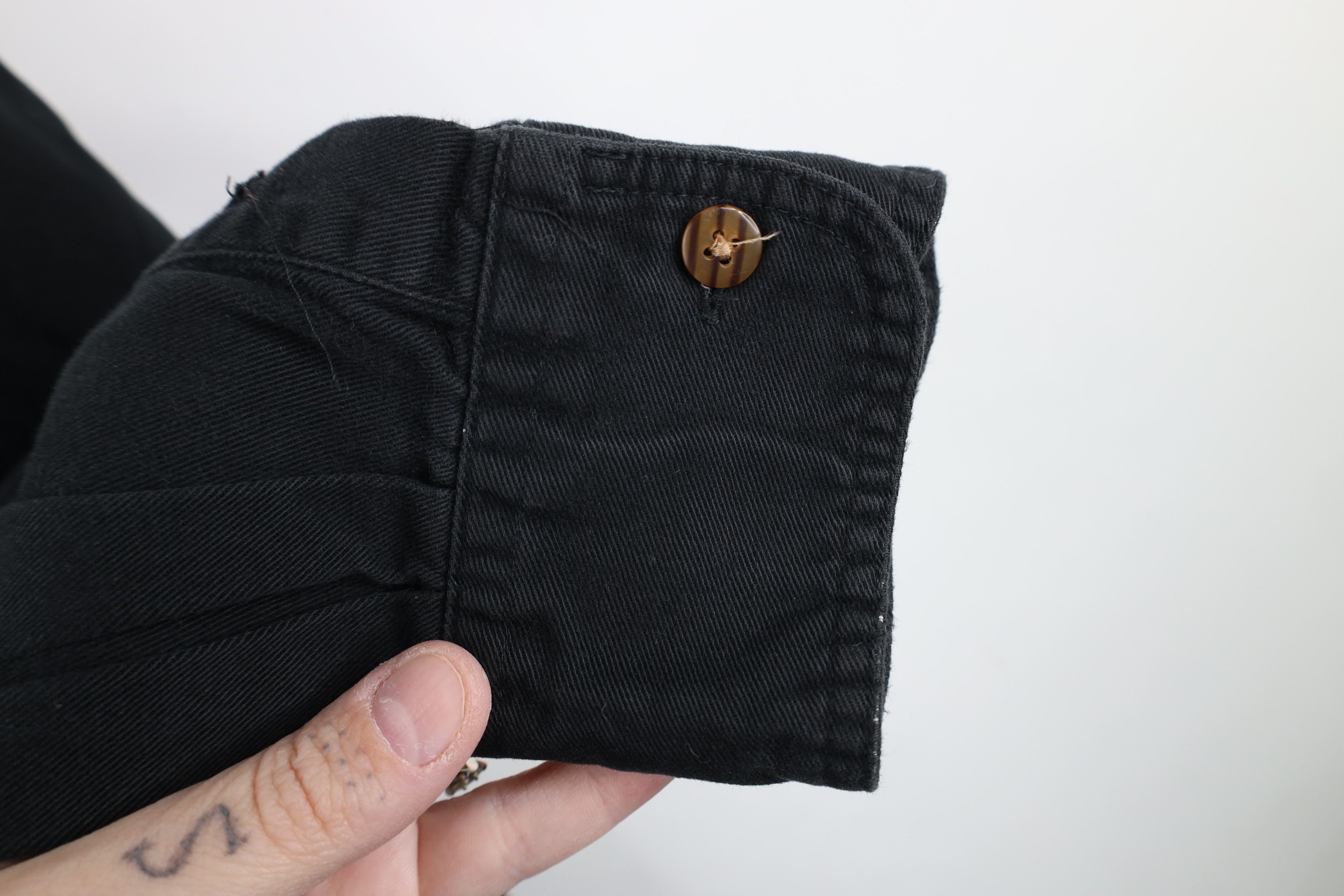 Vintage Vintage 90s Streetwear Big Pocket Cotton Twill Button Shirt Size US L / EU 52-54 / 3 - 6 Thumbnail