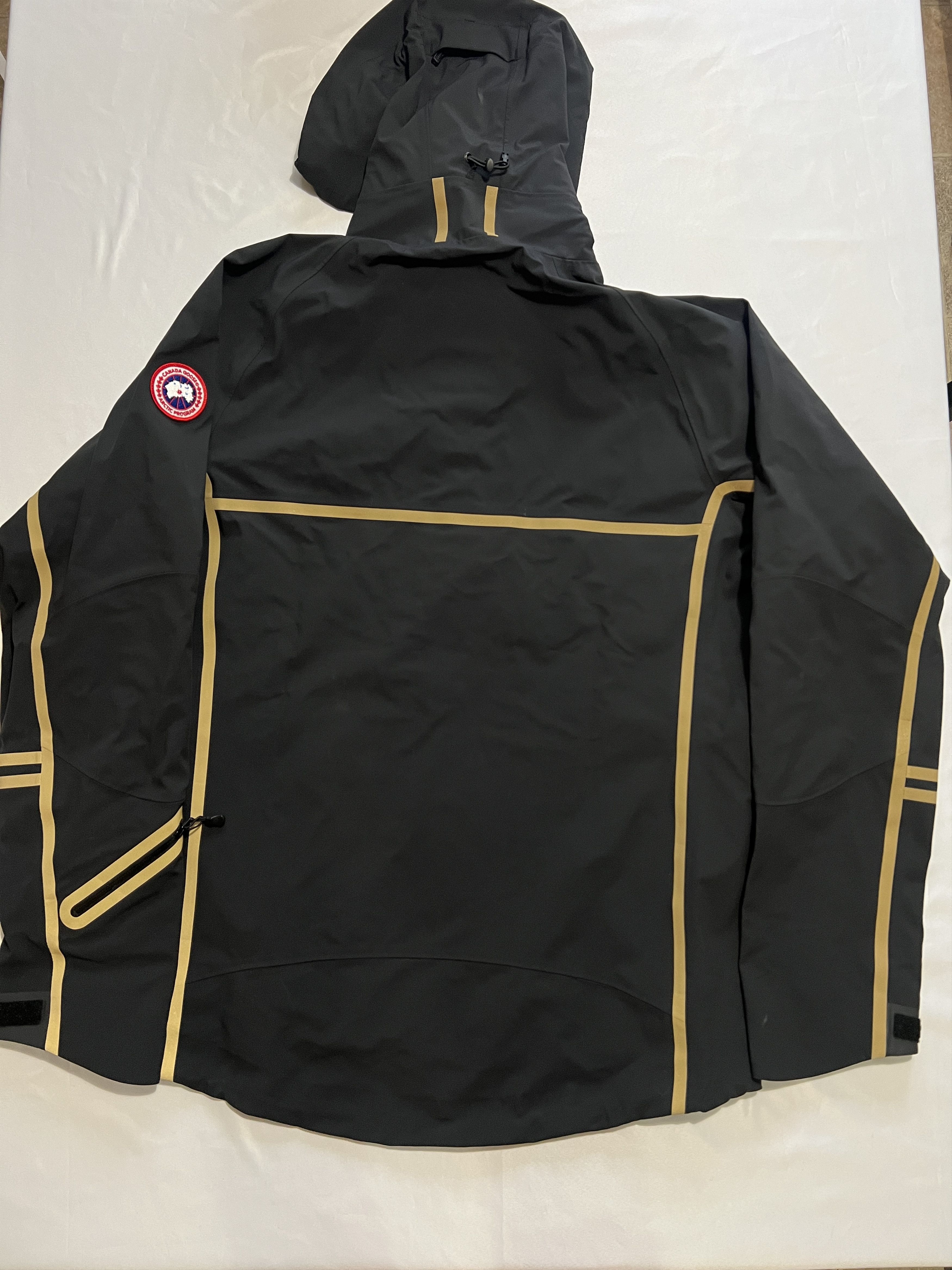 Canada Goose RARE OVO x Canada Goose Timber Shell Jacket Reflective Gold Size US L / EU 52-54 / 3 - 16 Thumbnail