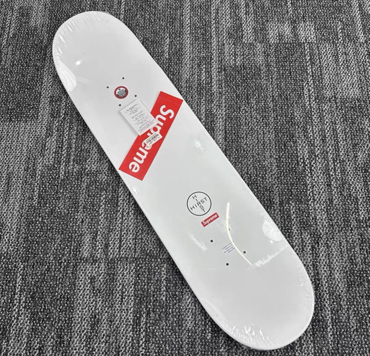 Supreme Supreme SS25 Shark Skateboard Deck J42 Size ONE SIZE - 1 Thumbnail