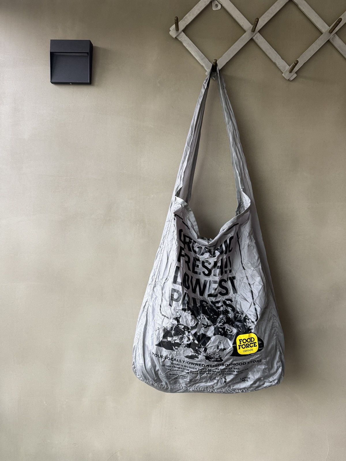 Japanese Brand Food Force OREGON Japan Ripstop Nylon Packable Eco Tote Bag Size ONE SIZE - 1 Thumbnail