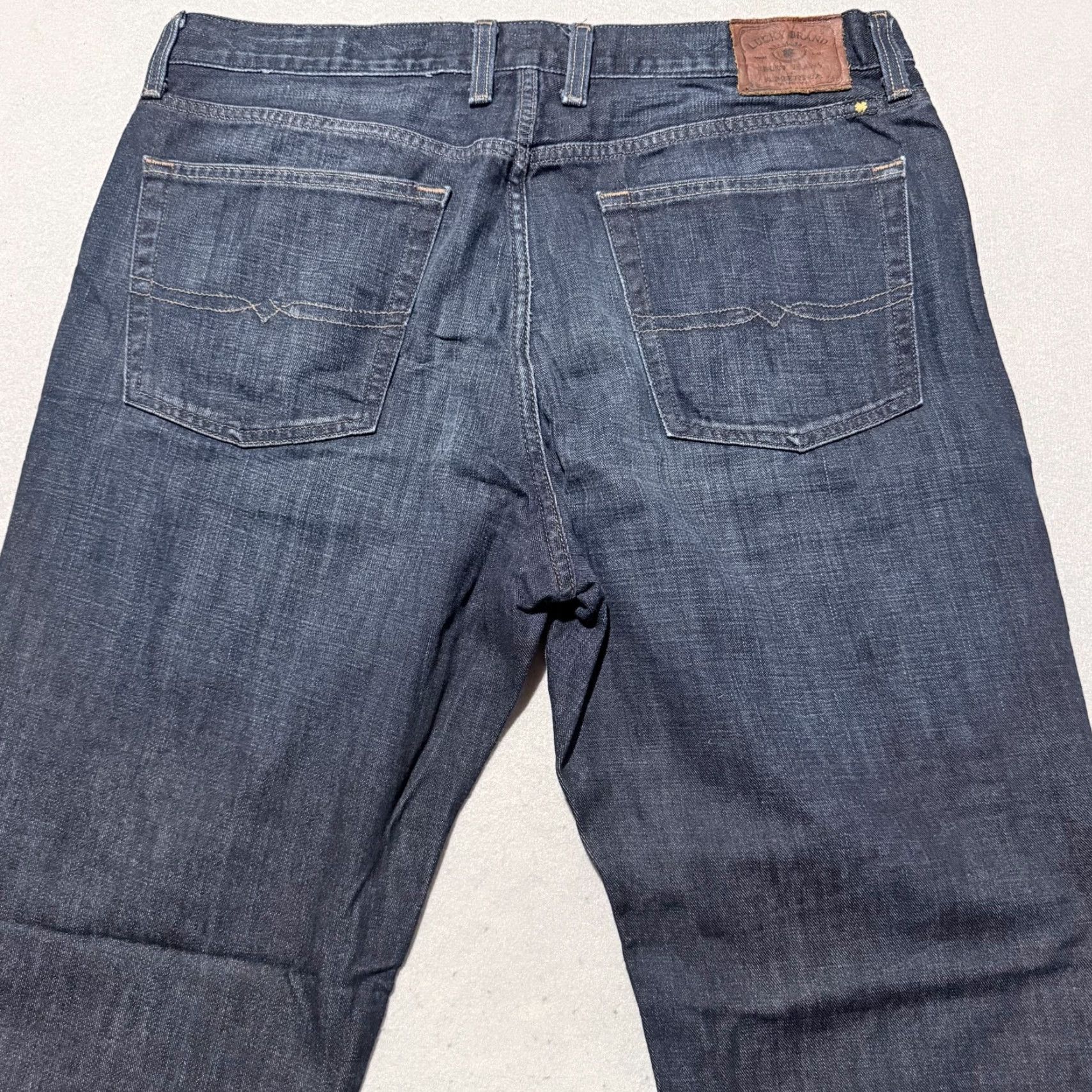 Lucky Brand Lucky Brand 181 Relaxed Straight Jeans Men Blue Denim Mid Rise Zip Fly 36x32 Size US 36 / EU 52 - 4 Thumbnail