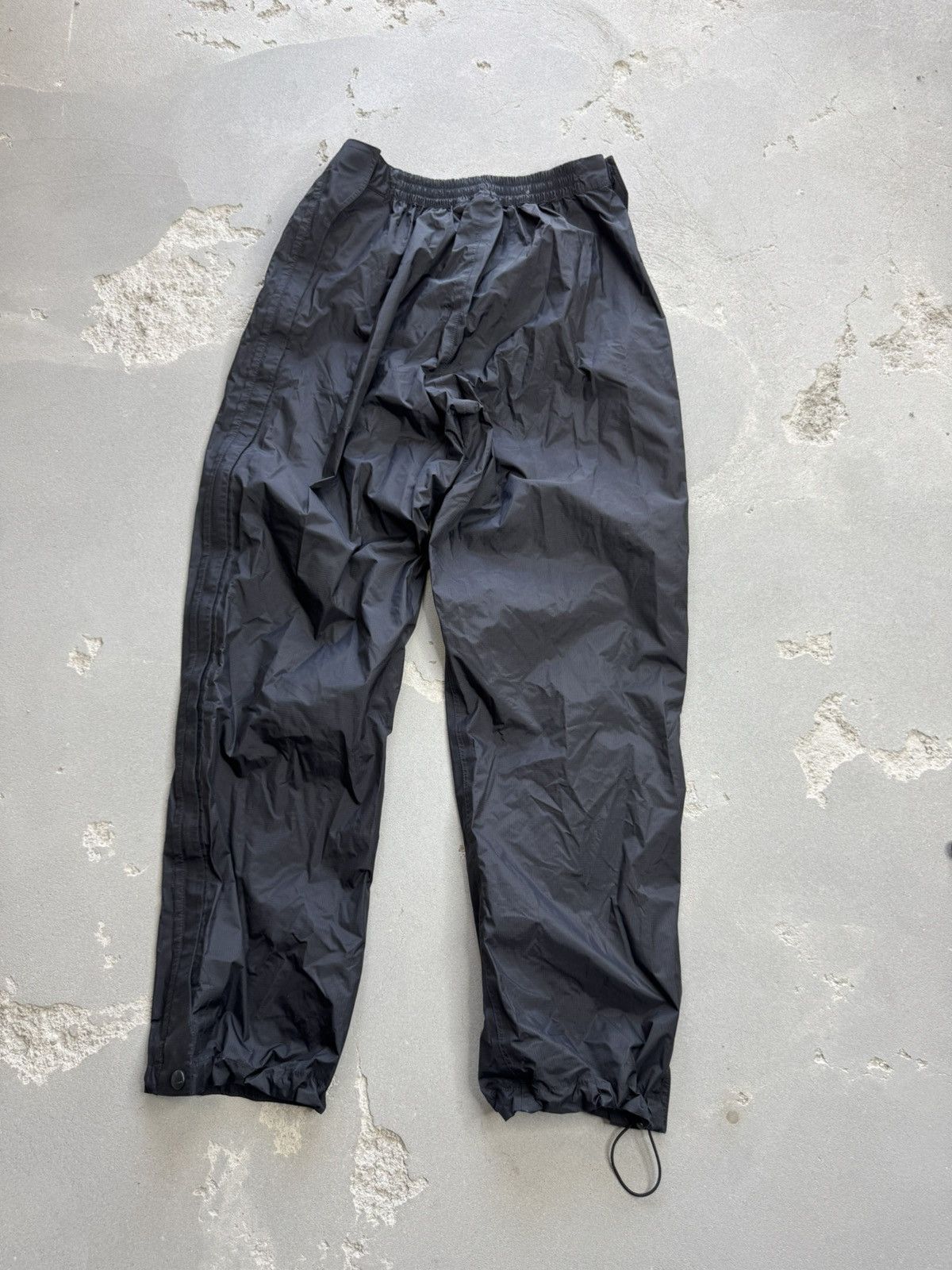 Other Nylon water-repellent Marmot outdoor pants. Size US 33 - 3 Thumbnail