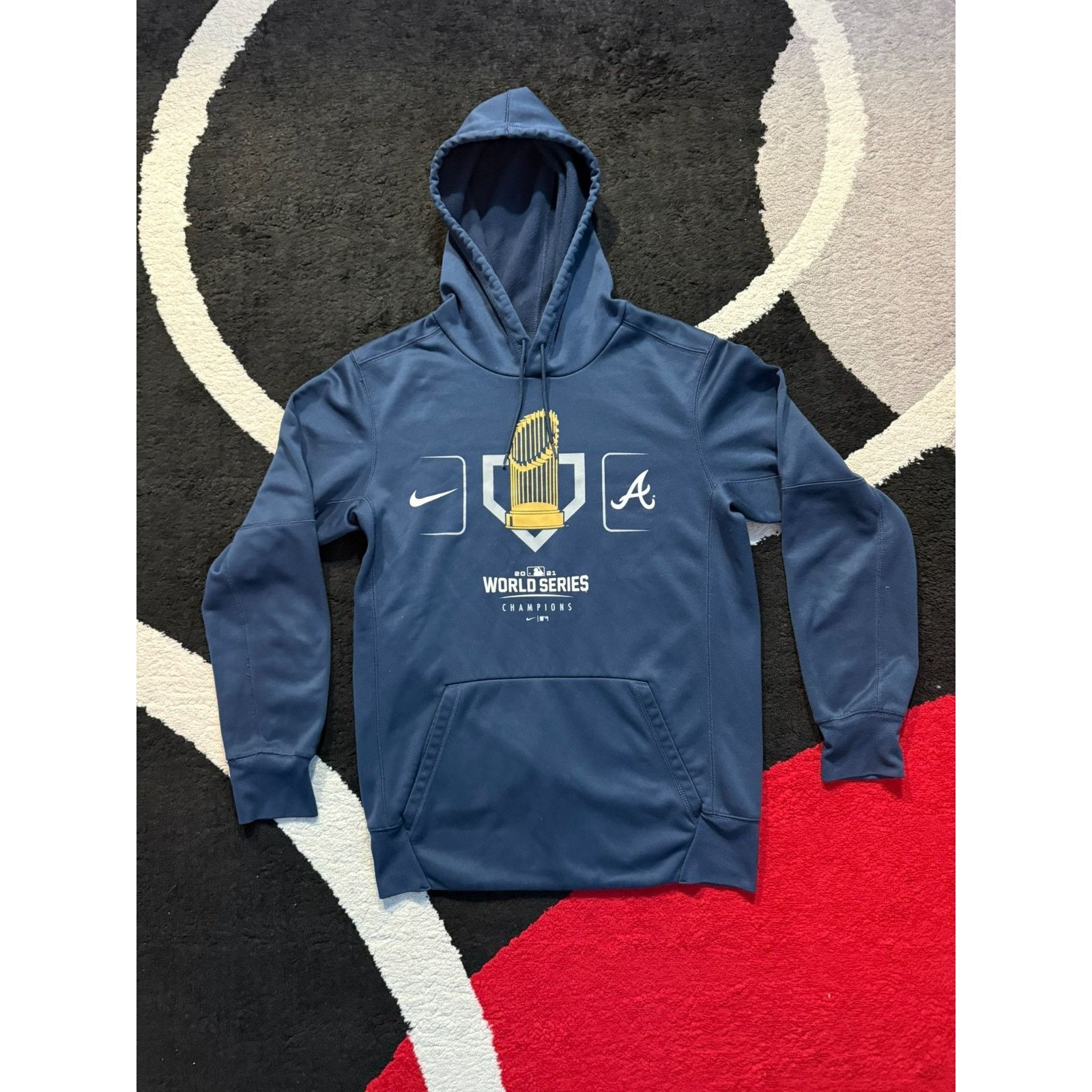 Nike Atlanta Braves Nike 2021 World Series Champions Hoodie Size US S / EU 44-46 / 1 - 1 Thumbnail