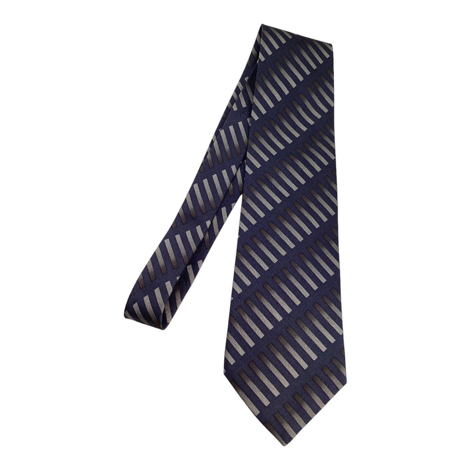 Gucci GUCCI Blue Striped Luxury Designer Silk Tie Made In Italy W: Size ONE SIZE - 6 Thumbnail