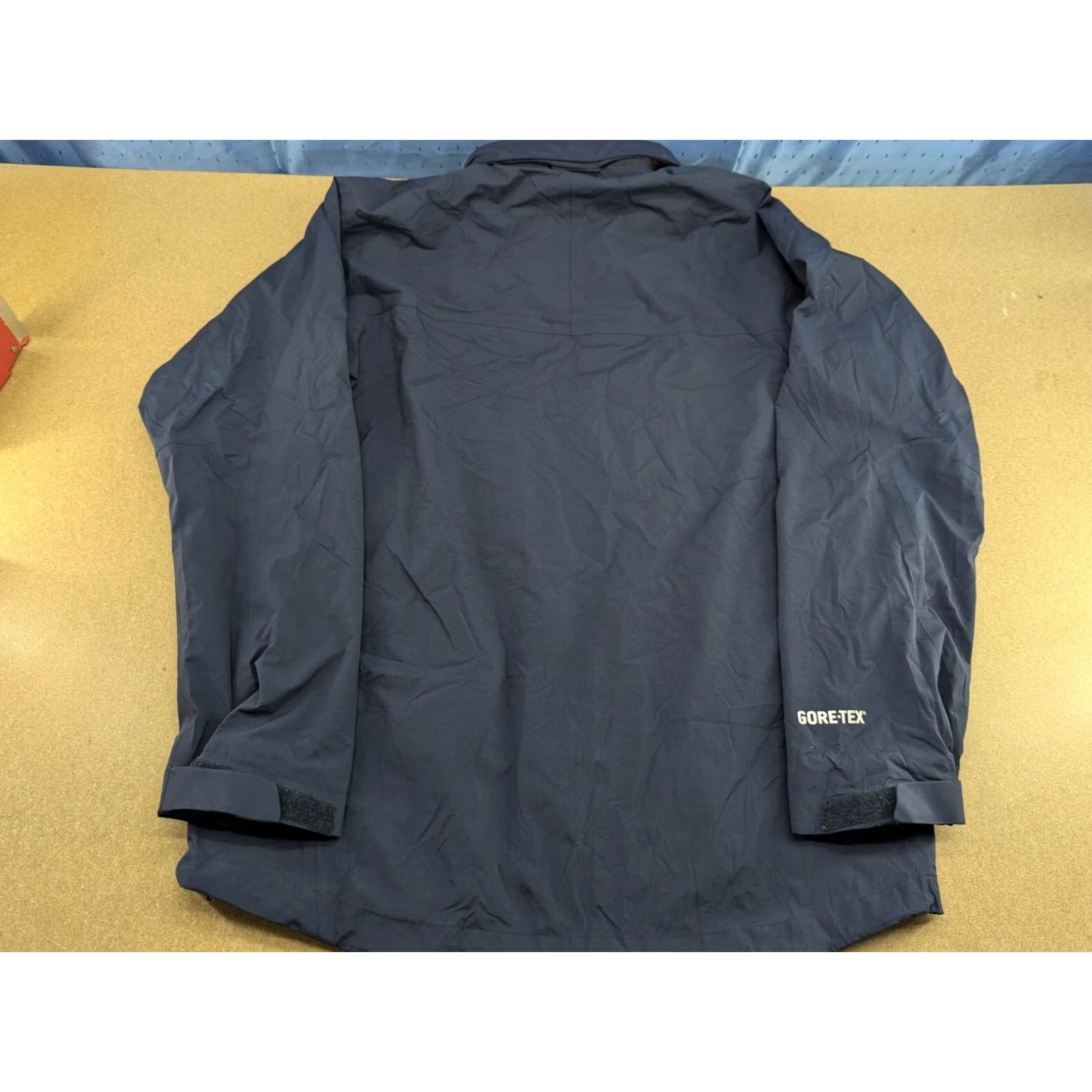 Berghaus Berghaus Mens Gore-Tex Jacket Outdoor Hiking Black Hooded Waterproof 3-in-1 Jacket M Mens Hooded Water Resistant Full Zip Pockets Wind-Resistant 90s? Size US M / EU 48-50 / 2 - 3 Thumbnail