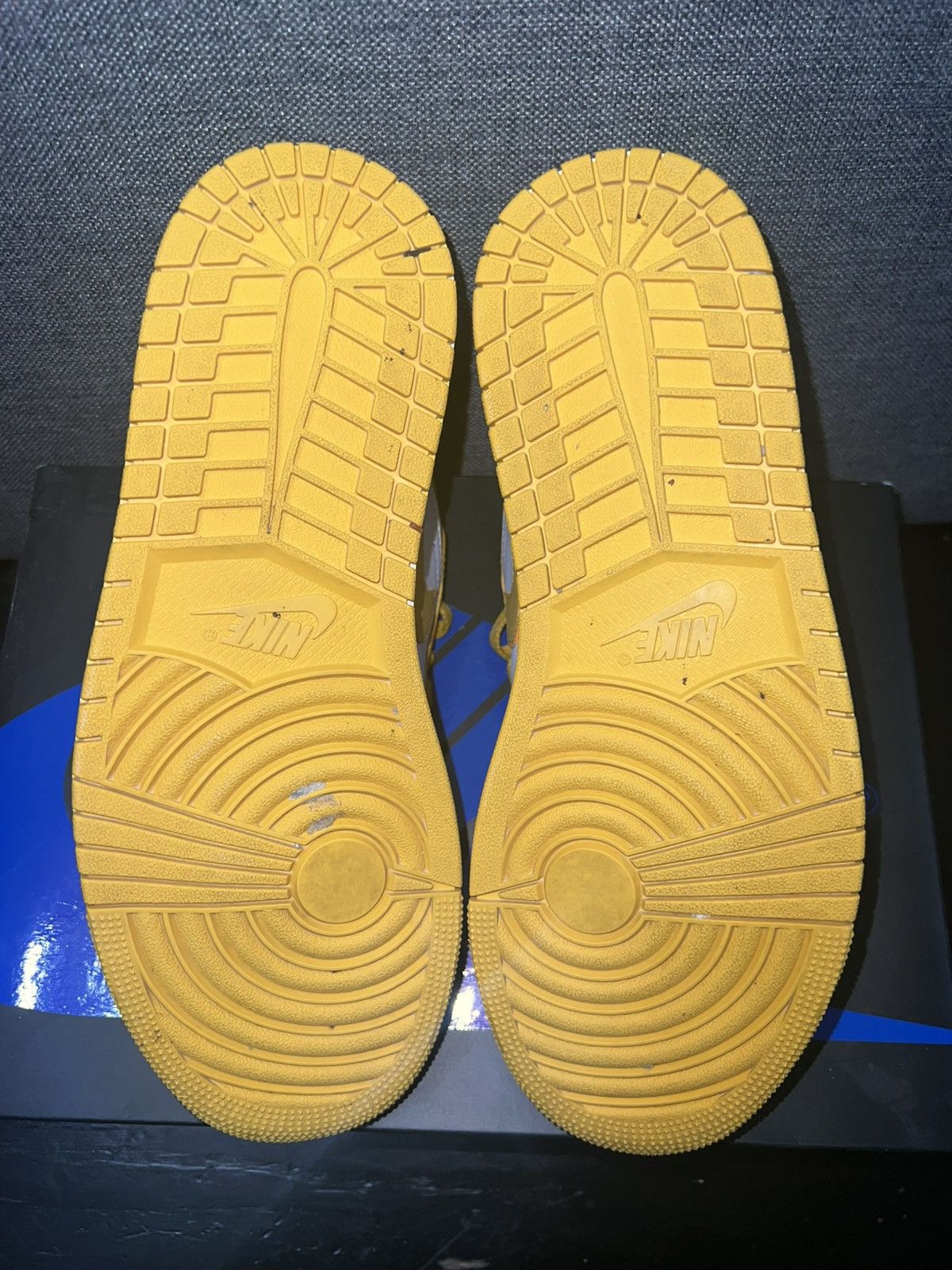 Jordan Brand × Nike Jordan 1 low Pollen Size US 9.5 / EU 42-43 - 7 Thumbnail
