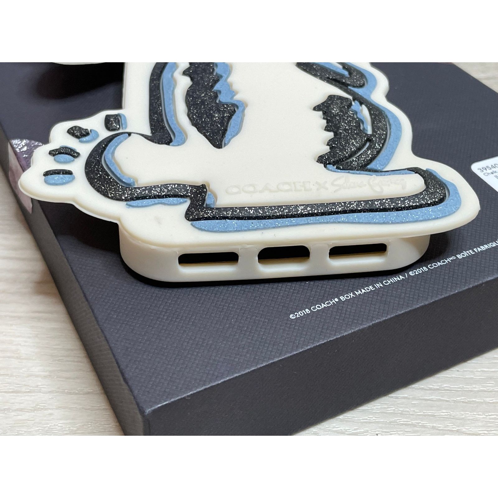 Coach COACH BUNNY SILICON IPHONE X XS CASE Size ONE SIZE - 6 Thumbnail