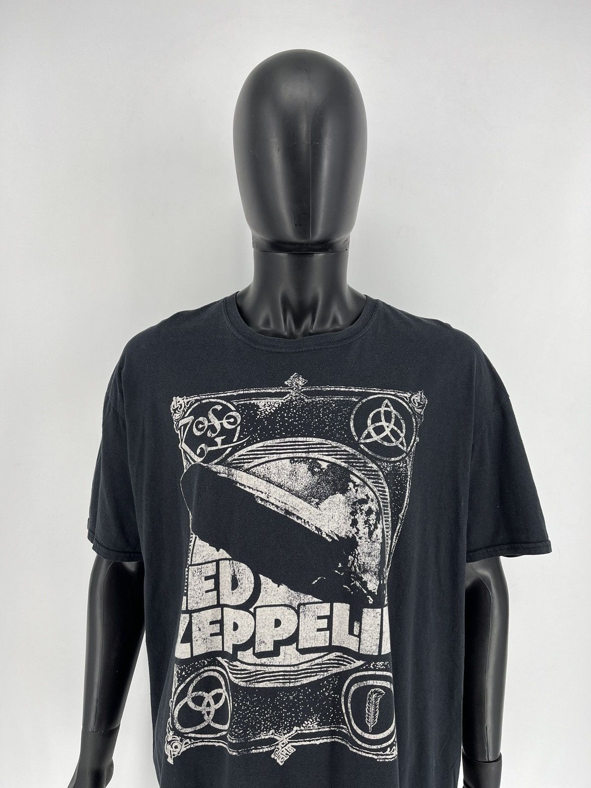 Band Tees × Vintage Vintage Y2K 00s Led Zeppelin ‘ZoSo’ Band T-Shirt Size 3XL Size US XXL / EU 58 / 5 - 1 Thumbnail