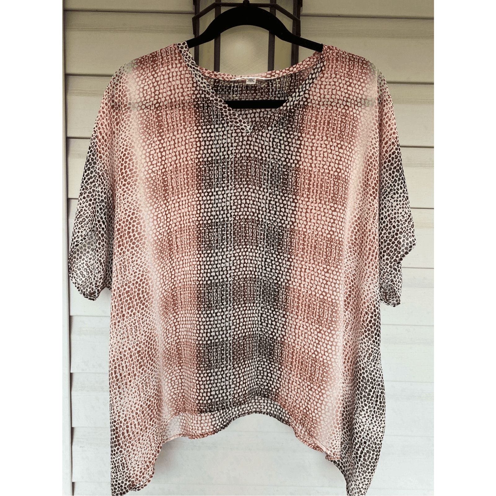 Anthropologie CAbi #240 Sheer "Cover Up Tee" Blouse Brown Size Medium Size M / US 6-8 / IT 42-44 - 2 Thumbnail