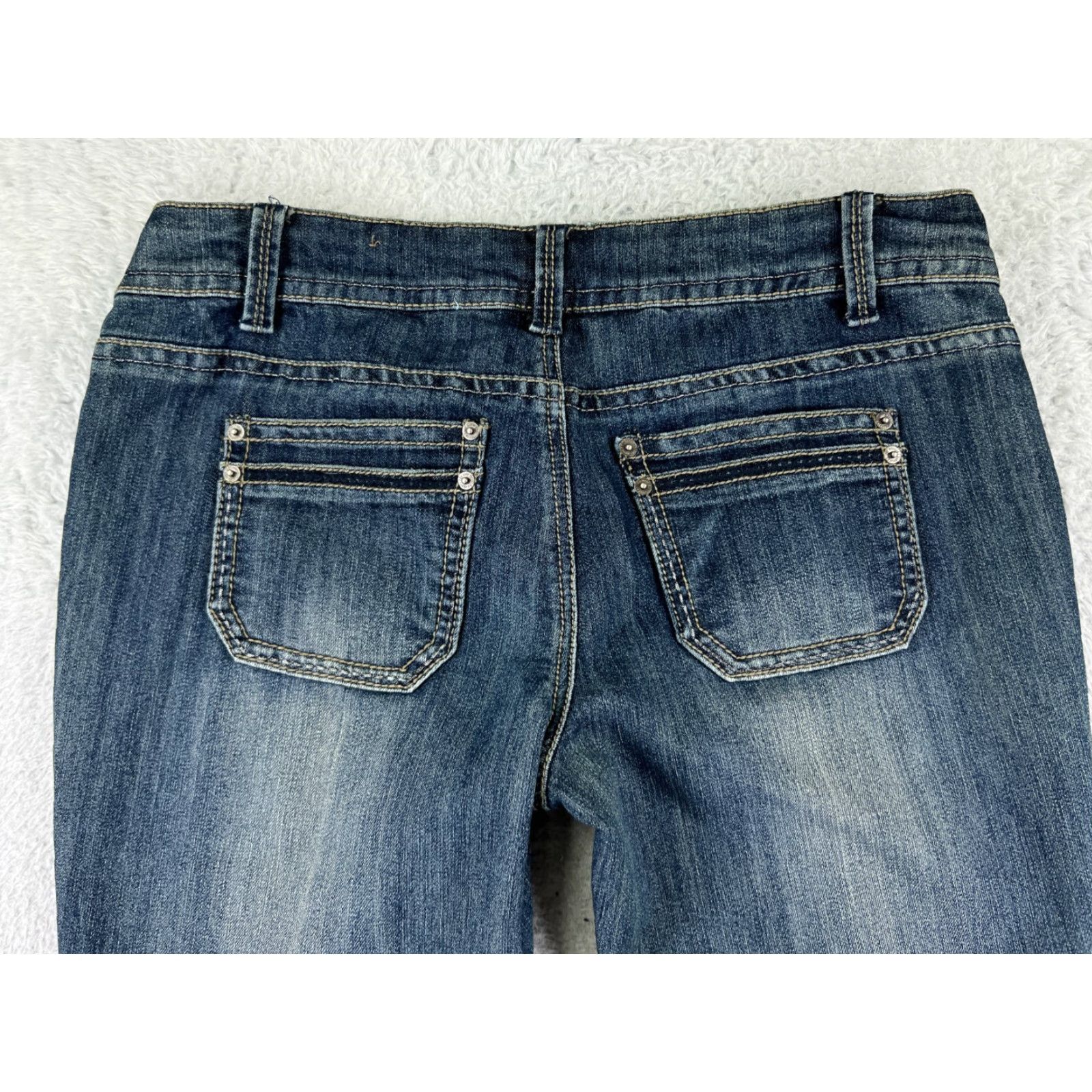 Mossimo Mossimo Jeans Womens 17 Denim Blue Flared Medium Wash 5-Pocket Cotton Blend Stretch Size 38" / US 16 / IT 52 - 4 Thumbnail