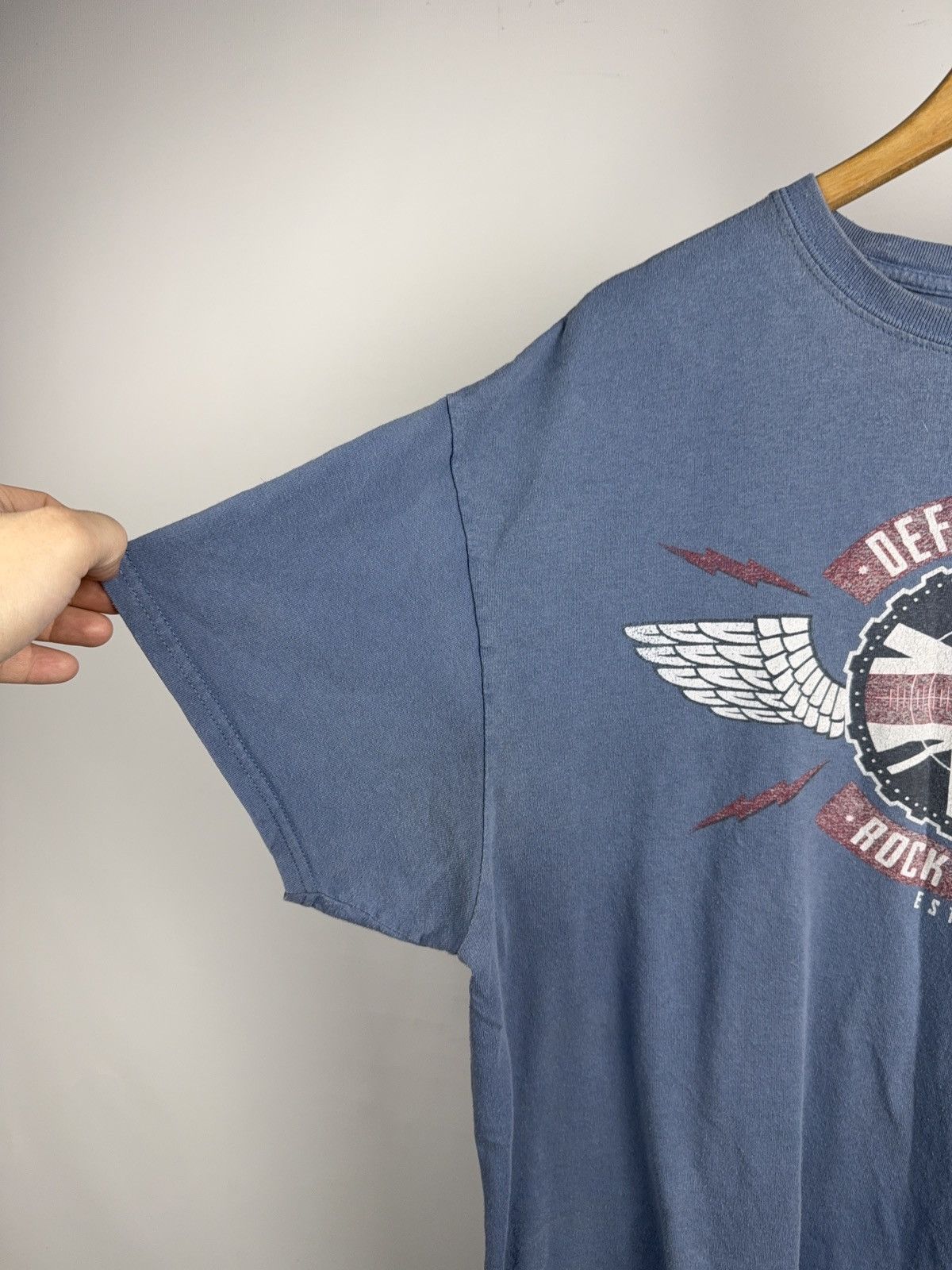 Def Leppard ⚡️Def Leppard 2018 Tour Rock Brigade Band T Shirt XL Size US XL / EU 56 / 4 - 3 Thumbnail