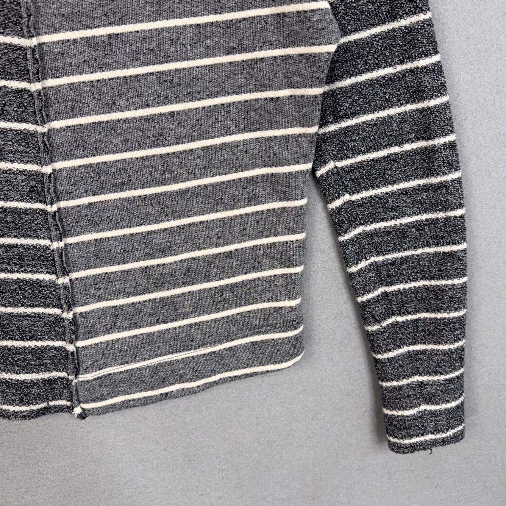 Anthropologie Anthropologie Sweater Womens Small Gray Striped Crew Neck Knit Pullover Size S / US 4 / IT 40 - 2 Thumbnail