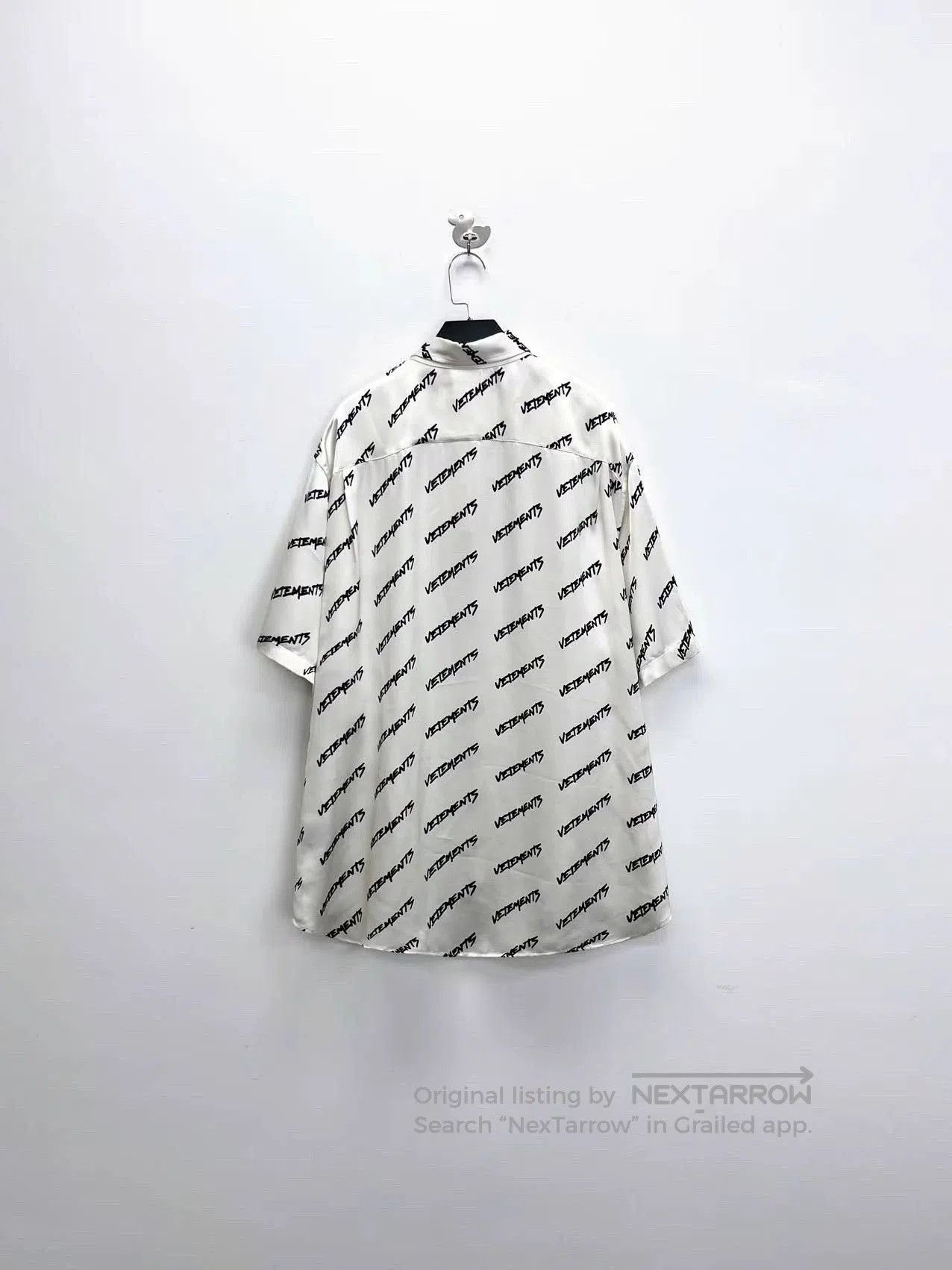Vetements vetements white short. Size US M / EU 48-50 / 2 - 2 Thumbnail