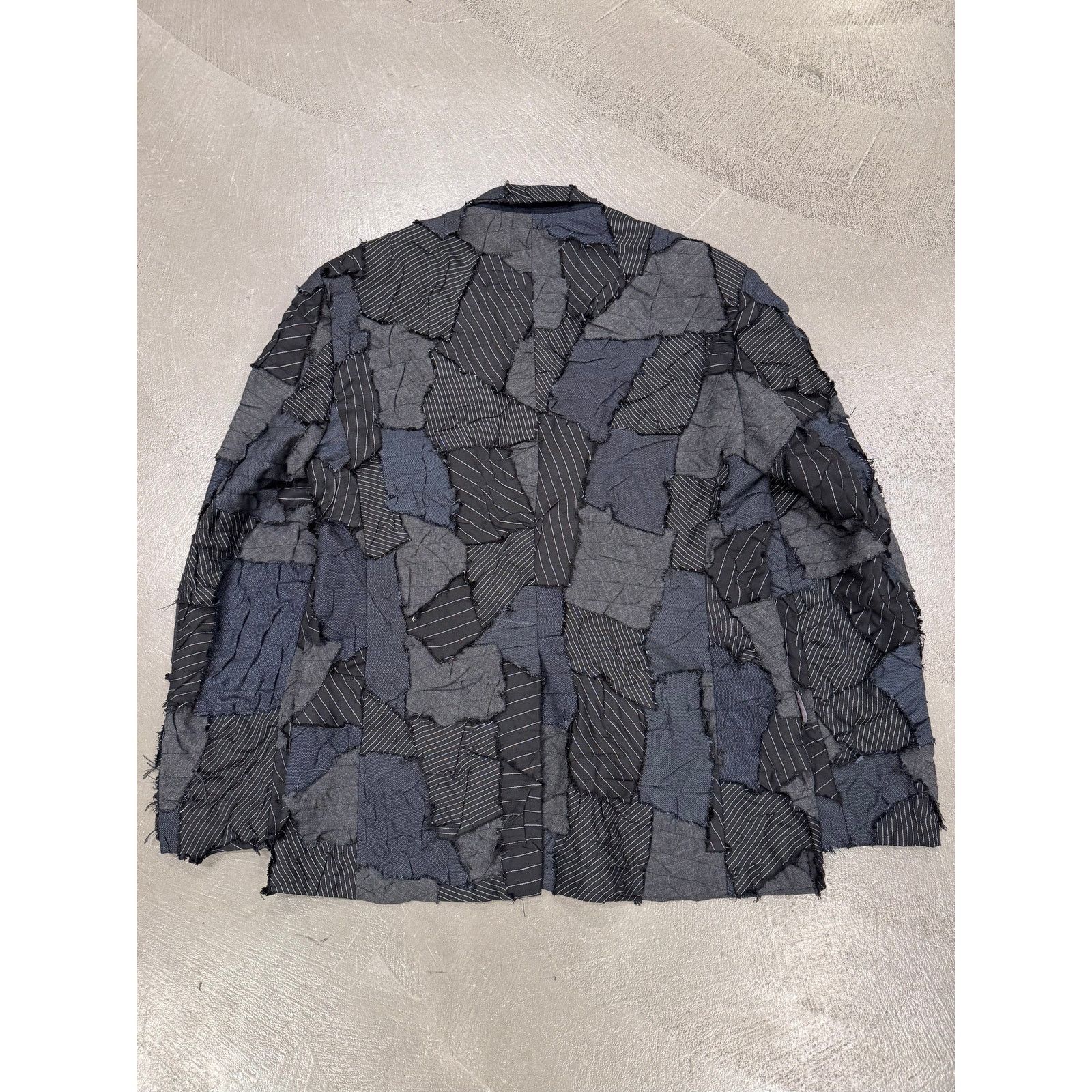 Romeo Gigli 2000s Romeo Gigli handmade patchwork blazer Size US M / EU 48-50 / 2 - 3 Thumbnail
