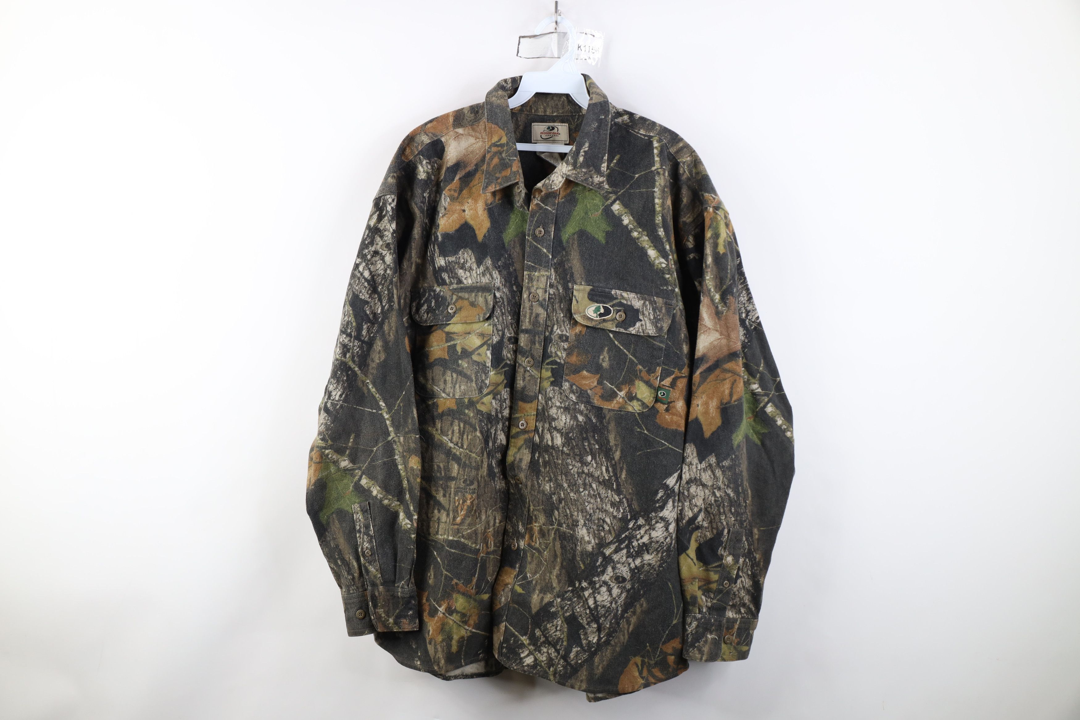 Vintage Vintage Mossy Oak Camouflage Chamois Cloth Button Shirt Size US XL / EU 56 / 4 - 1 Thumbnail