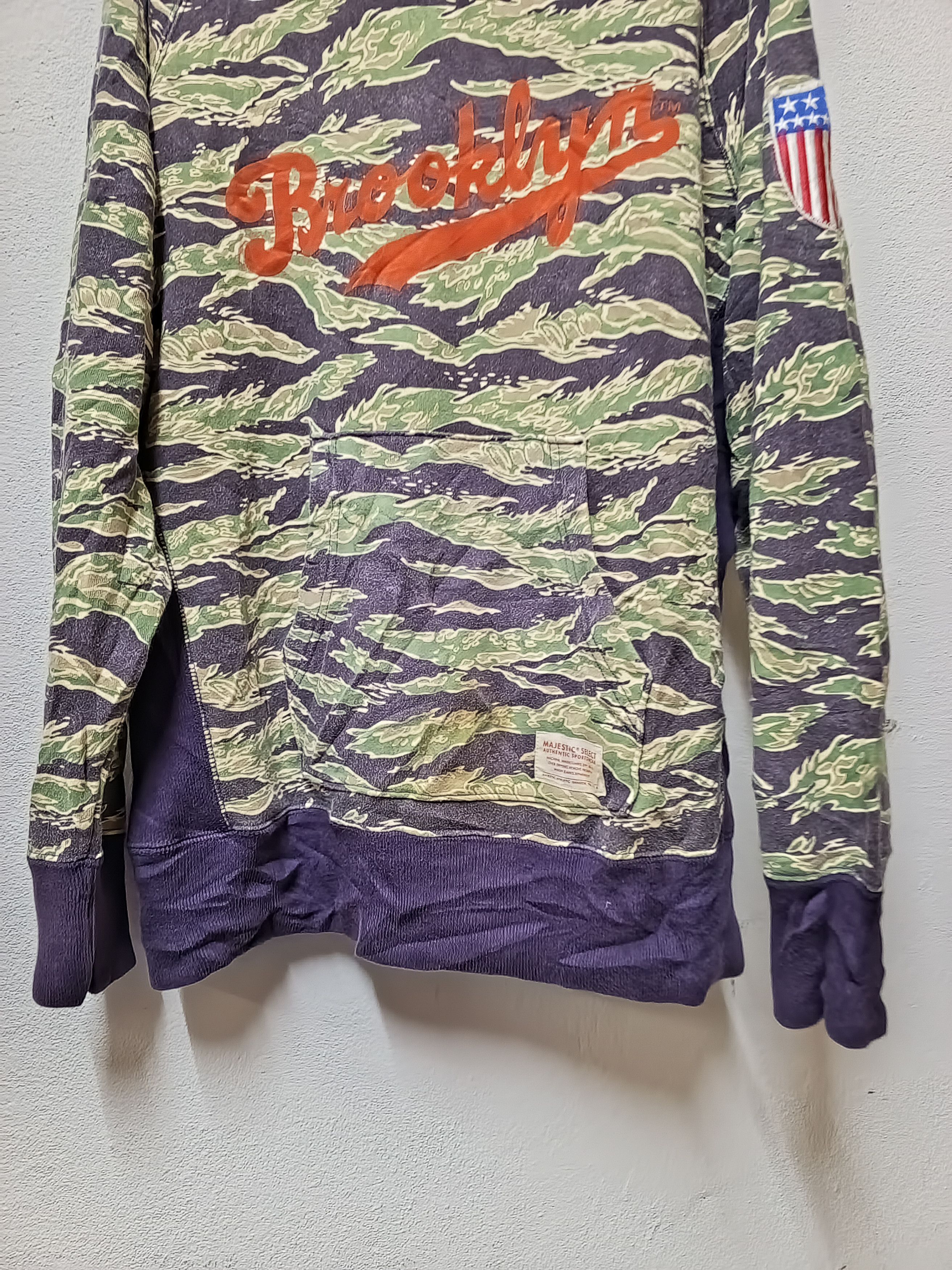 Majestic 💥majestic Brooklyn 💥🔥 tiger stripe🔥 hoddies{vintage} Size US L / EU 52-54 / 3 - 5 Thumbnail