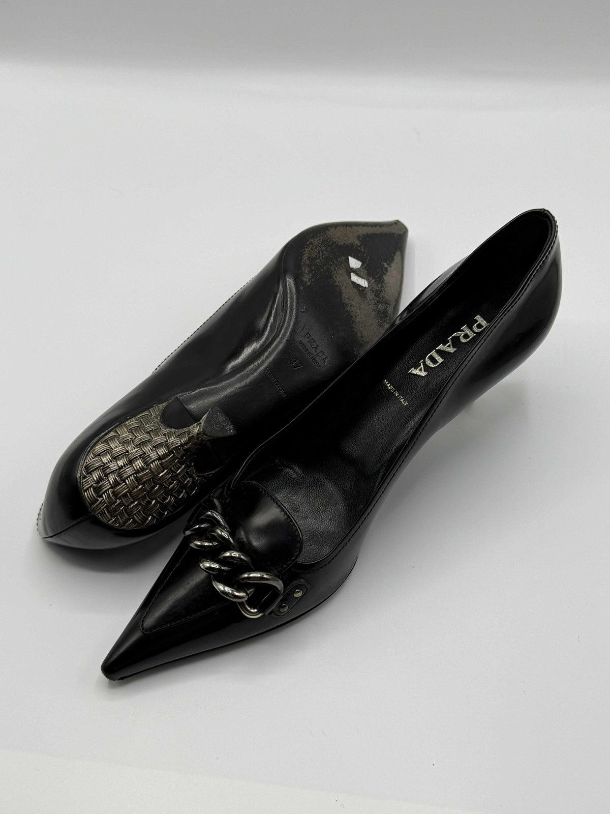 Prada Prada Patent Leather Bow Accents Pumps Size US 7 / IT 37 - 4 Thumbnail