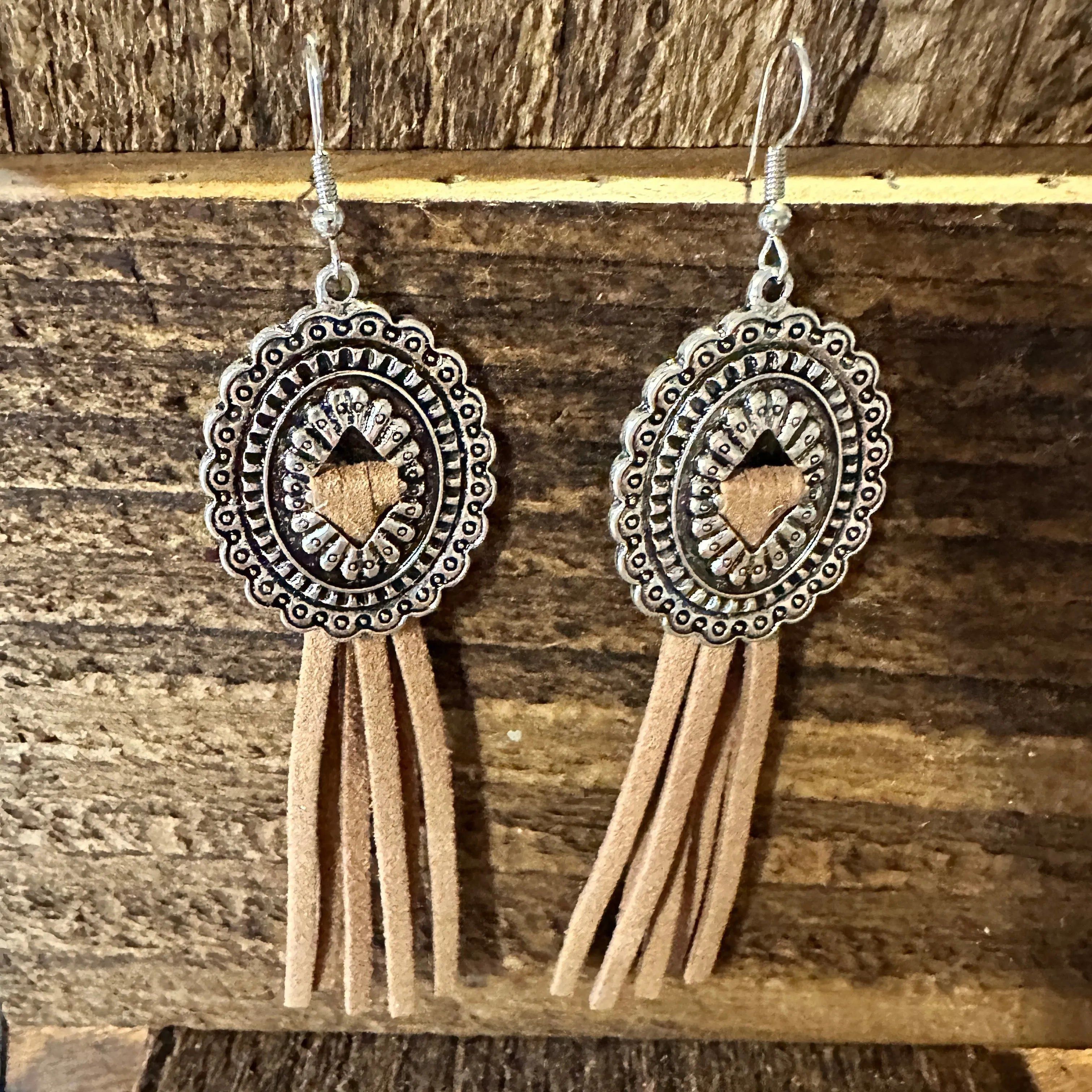 Other Boho Hippie Western Conch Tribal Silver Drop Wire Earrings, Size ONE SIZE - 4 Thumbnail