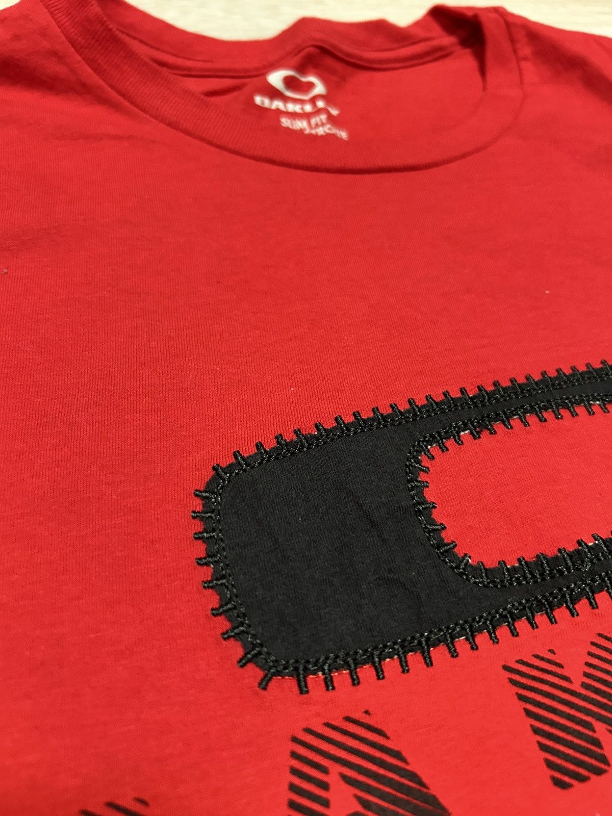 Oakley Big Logo OAKLEY RED T-shirt Size S Size US S / EU 44-46 / 1 - 3 Thumbnail