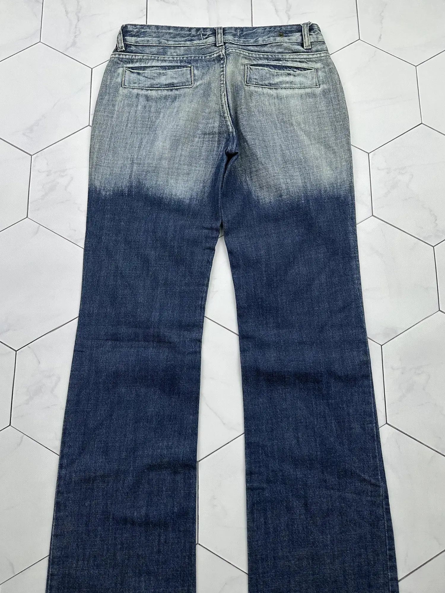 Japanese Brand Vintage Gradient Light Flare Jeans (E2) Size 27" / US 4 / IT 40 - 5 Thumbnail