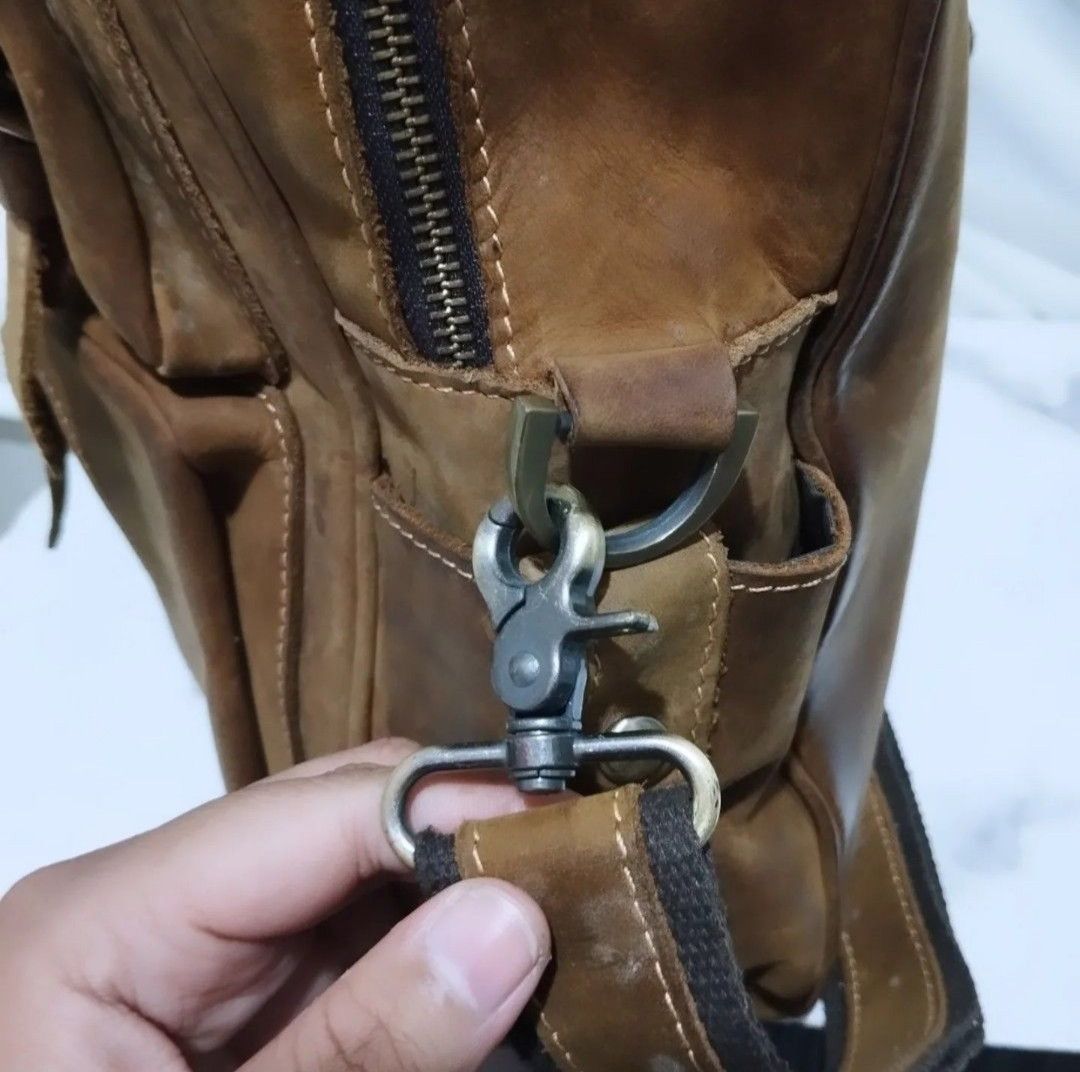 Genuine Leather Crazy Horse Durable Large Travel Messenger Bag Size ONE SIZE - 6 Thumbnail